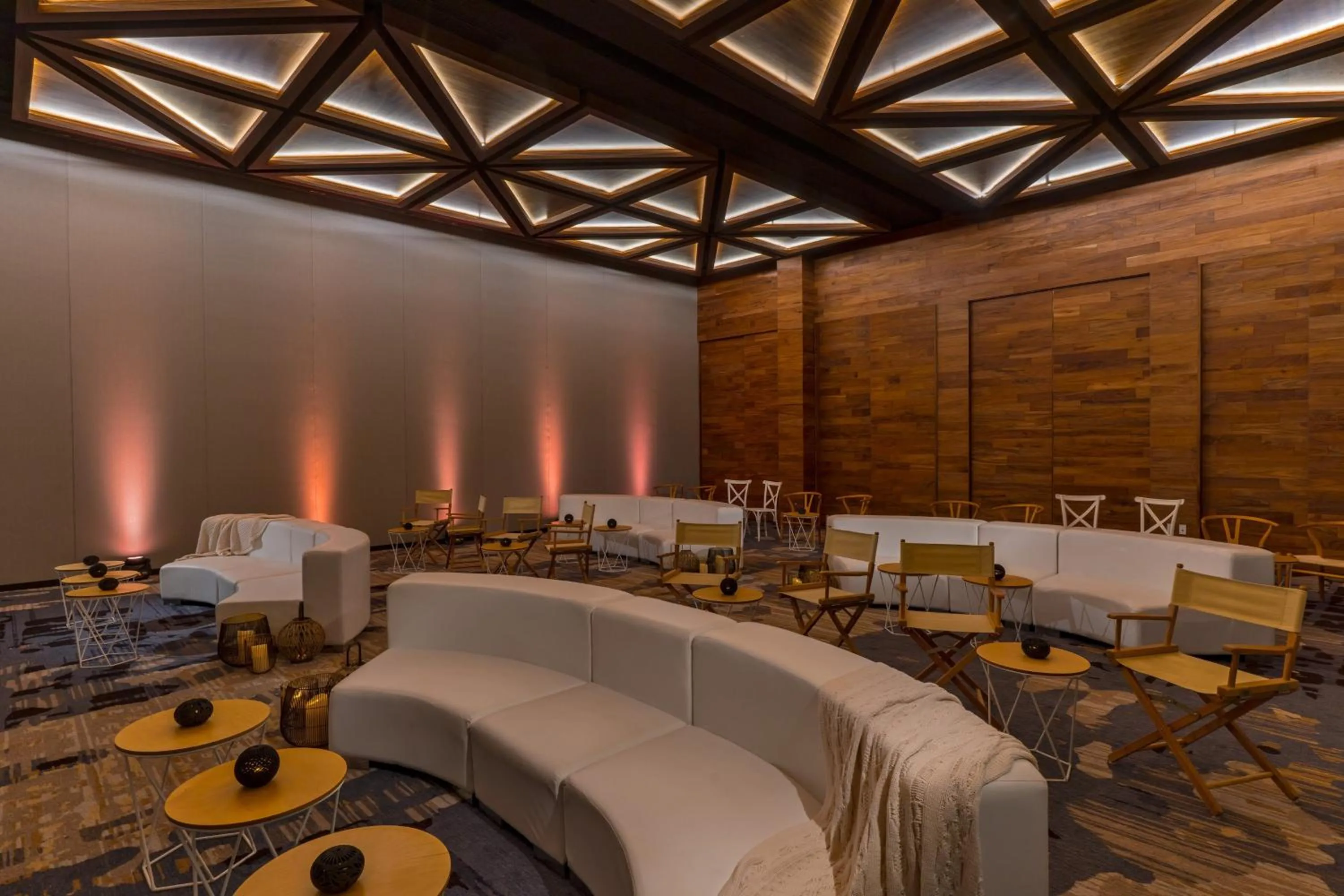 Lounge or bar in The Residences at Solaz, a Luxury Collection Resort, Los Cabos