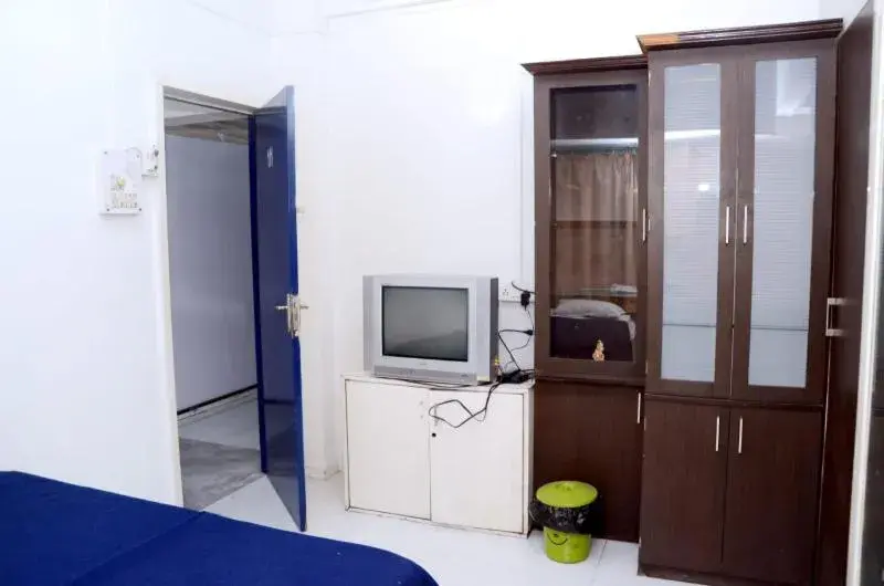 Deluxe in Hotel Sairam Lodge Deluxe in Hotel Sairam Lodge