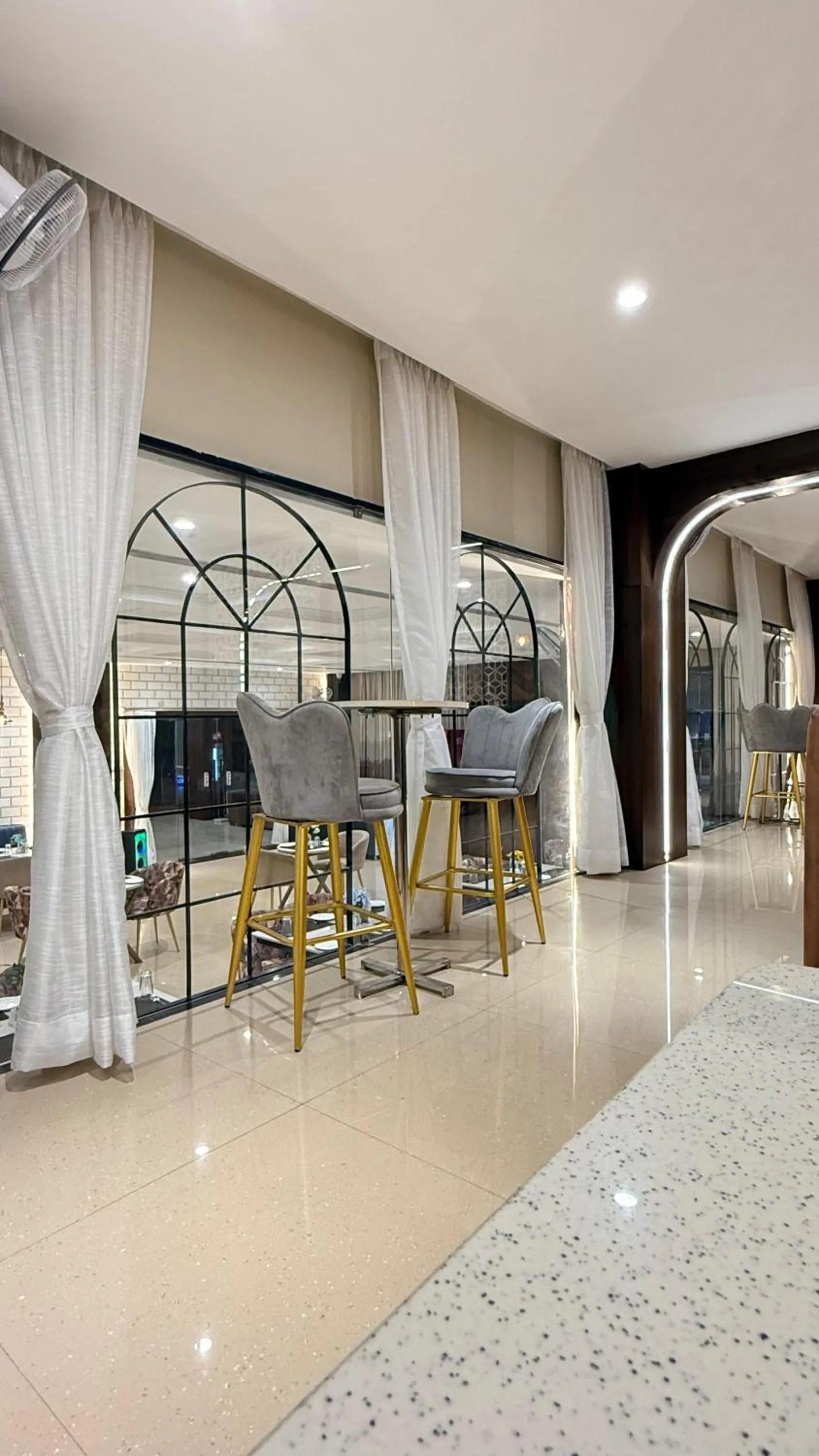 Lobby or reception in Hotel Emperor Paradise