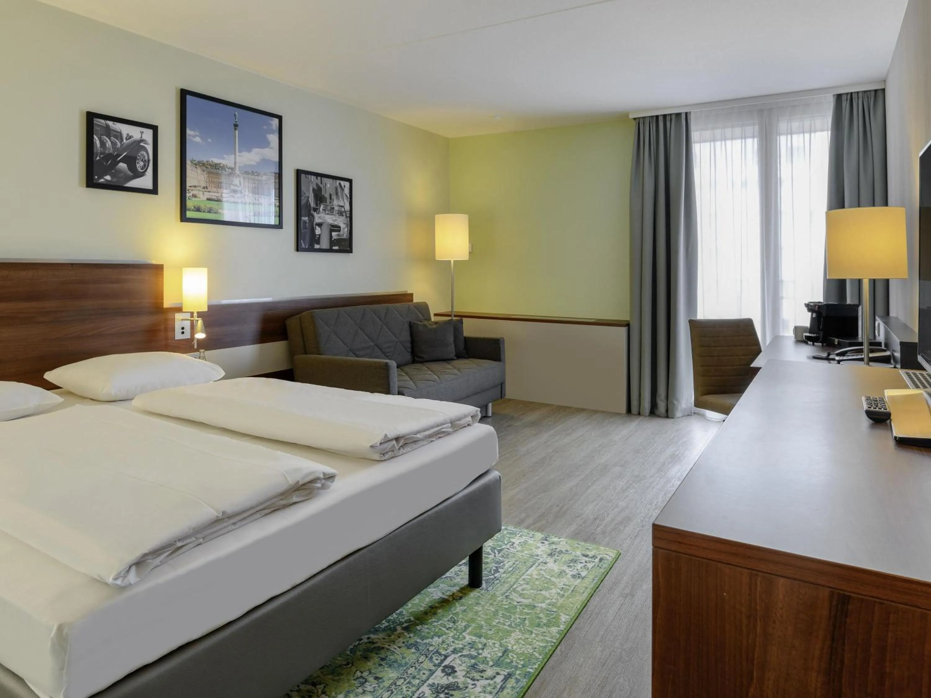 Business facilities, Bed in Mercure Stuttgart Sindelfingen an der Messe