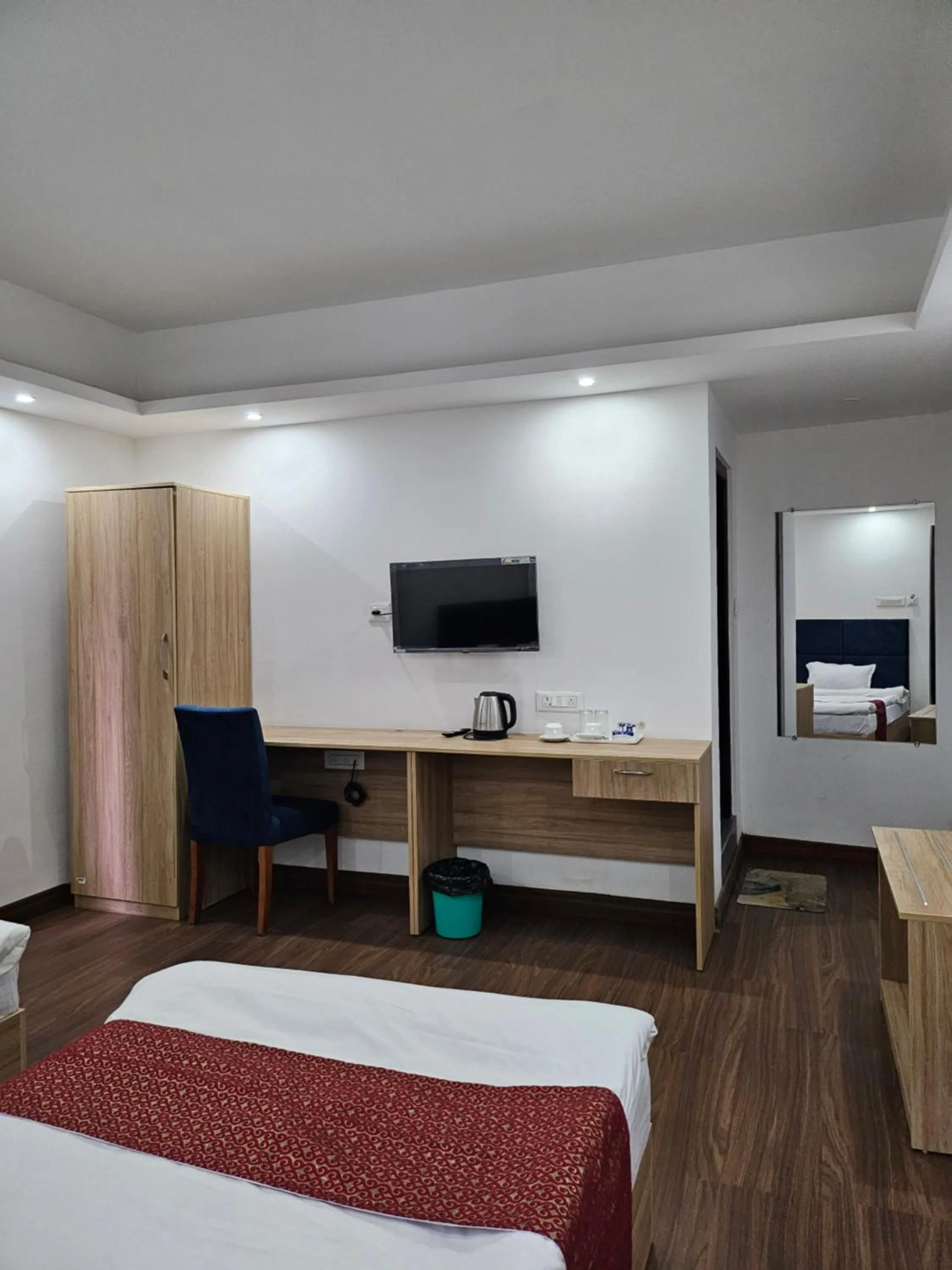 Bed in Shanol Residency