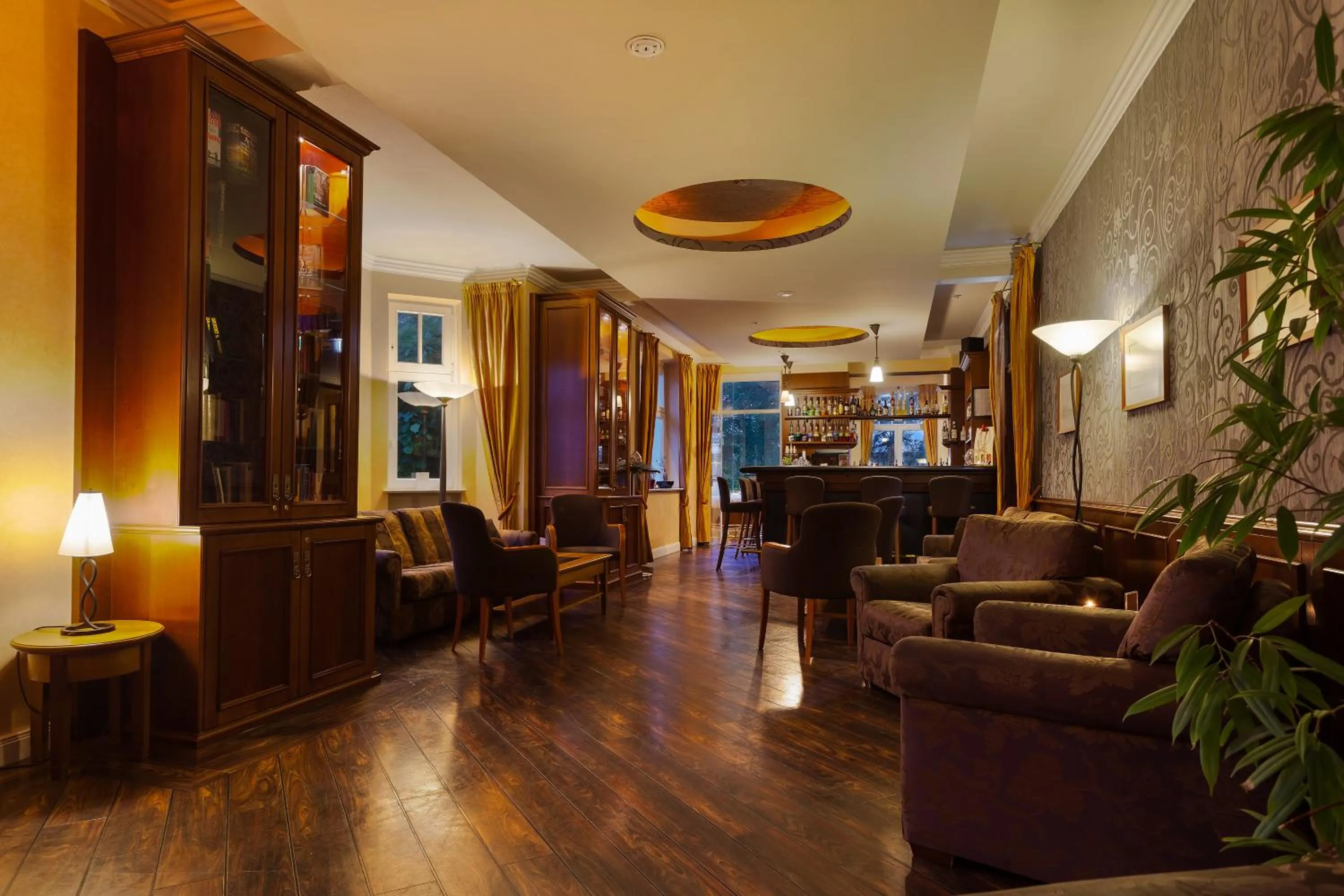 Lounge or bar in Hotel IV Jahreszeiten Kühlungsborn