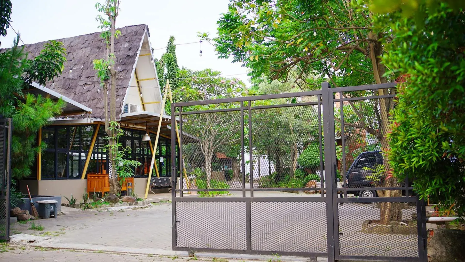 Property building in Gaia Asri Hotel Property building in Gaia Asri Hotel