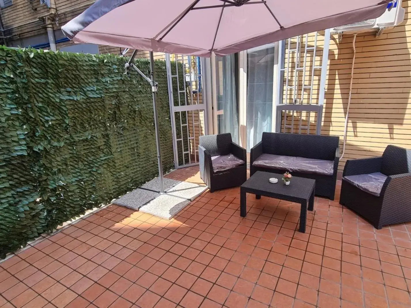 Family Room with Terrace - single occupancy in Gaisa Naples - Bed & Breakfast Family Room with Terrace - single occupancy in Gaisa Naples - Bed & Breakfast