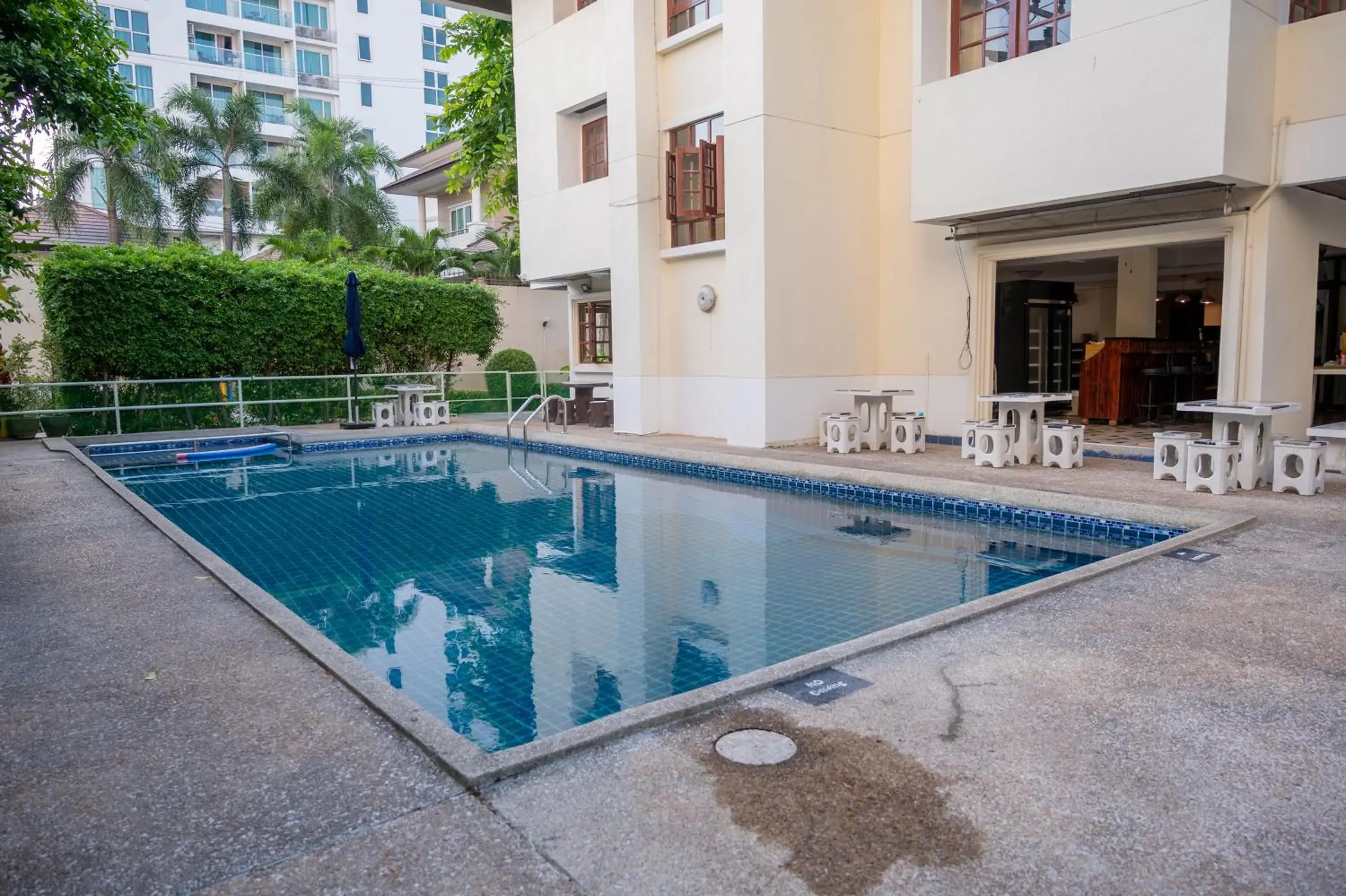 Swimming pool in Hillside Resort Swimming pool in Hillside Resort