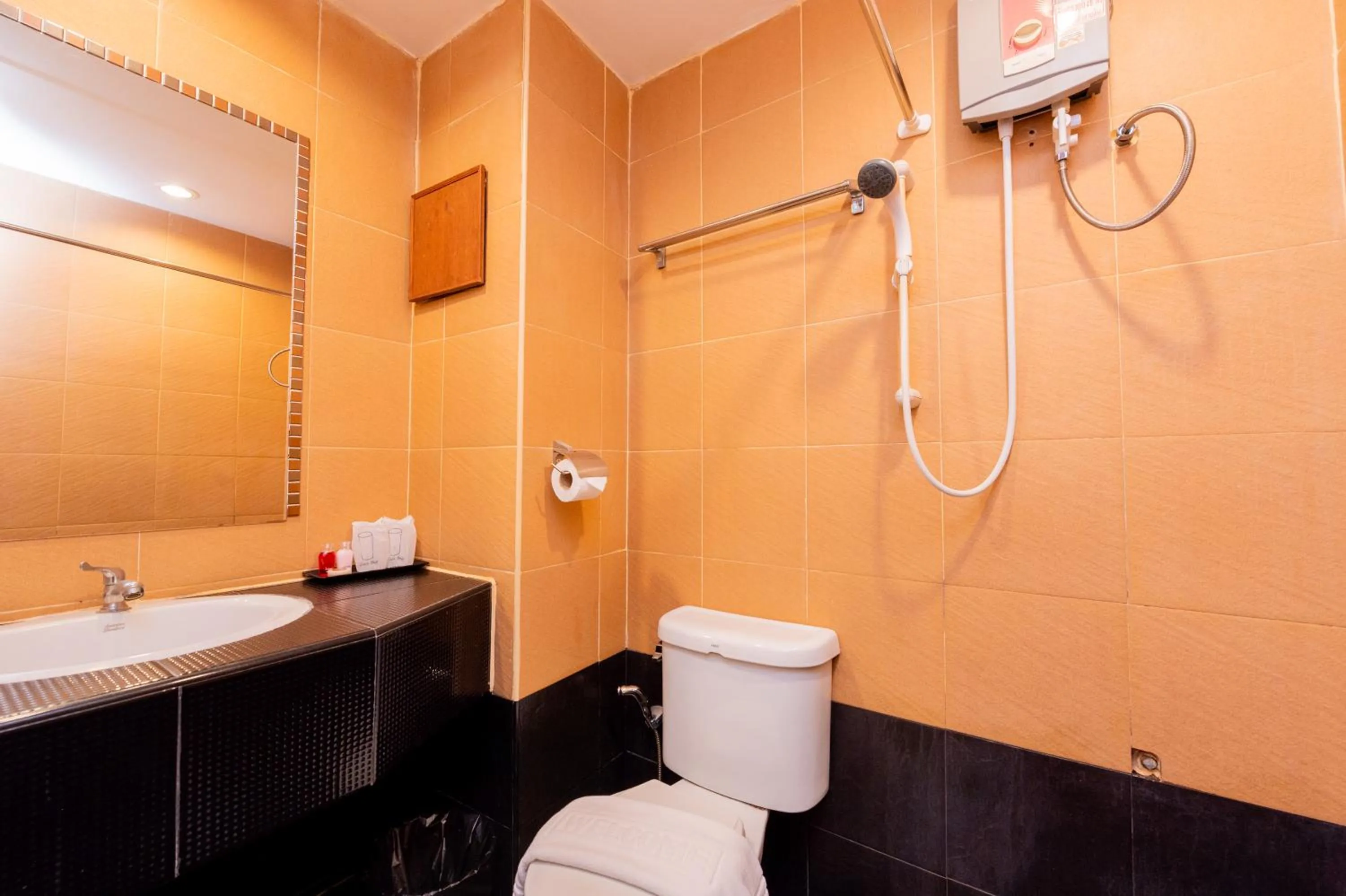 Shower in Hillside Resort