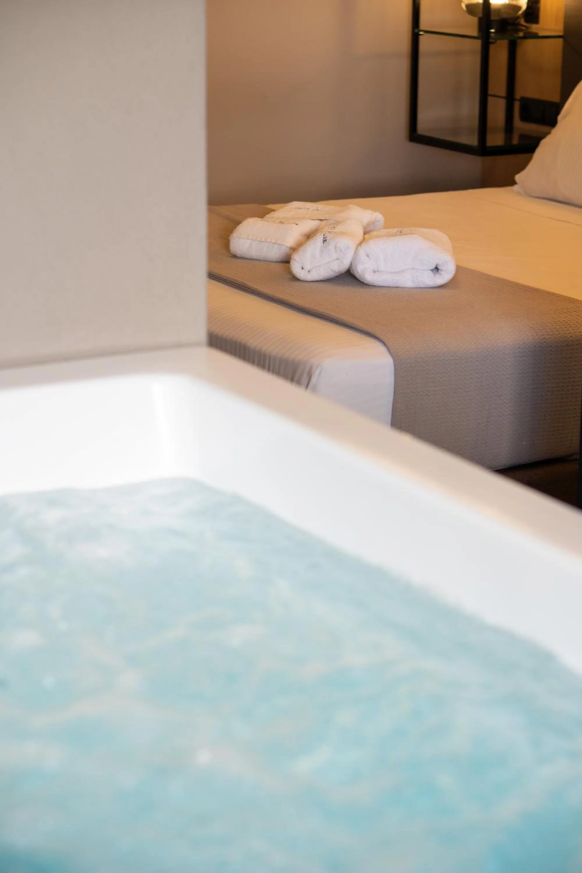 Costa De Luxe Suites