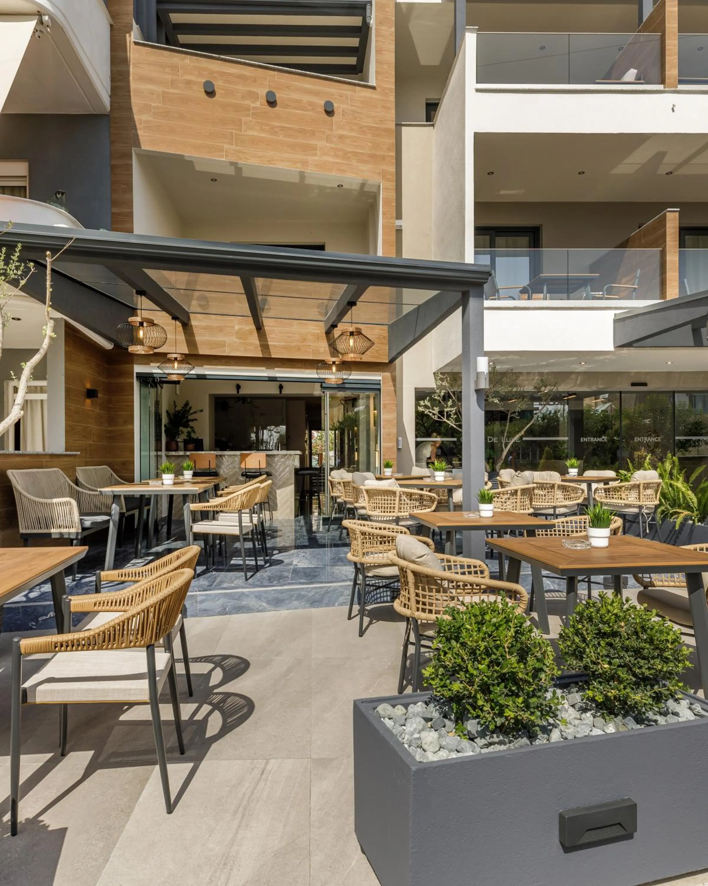 Lounge or bar in Costa De Luxe Suites