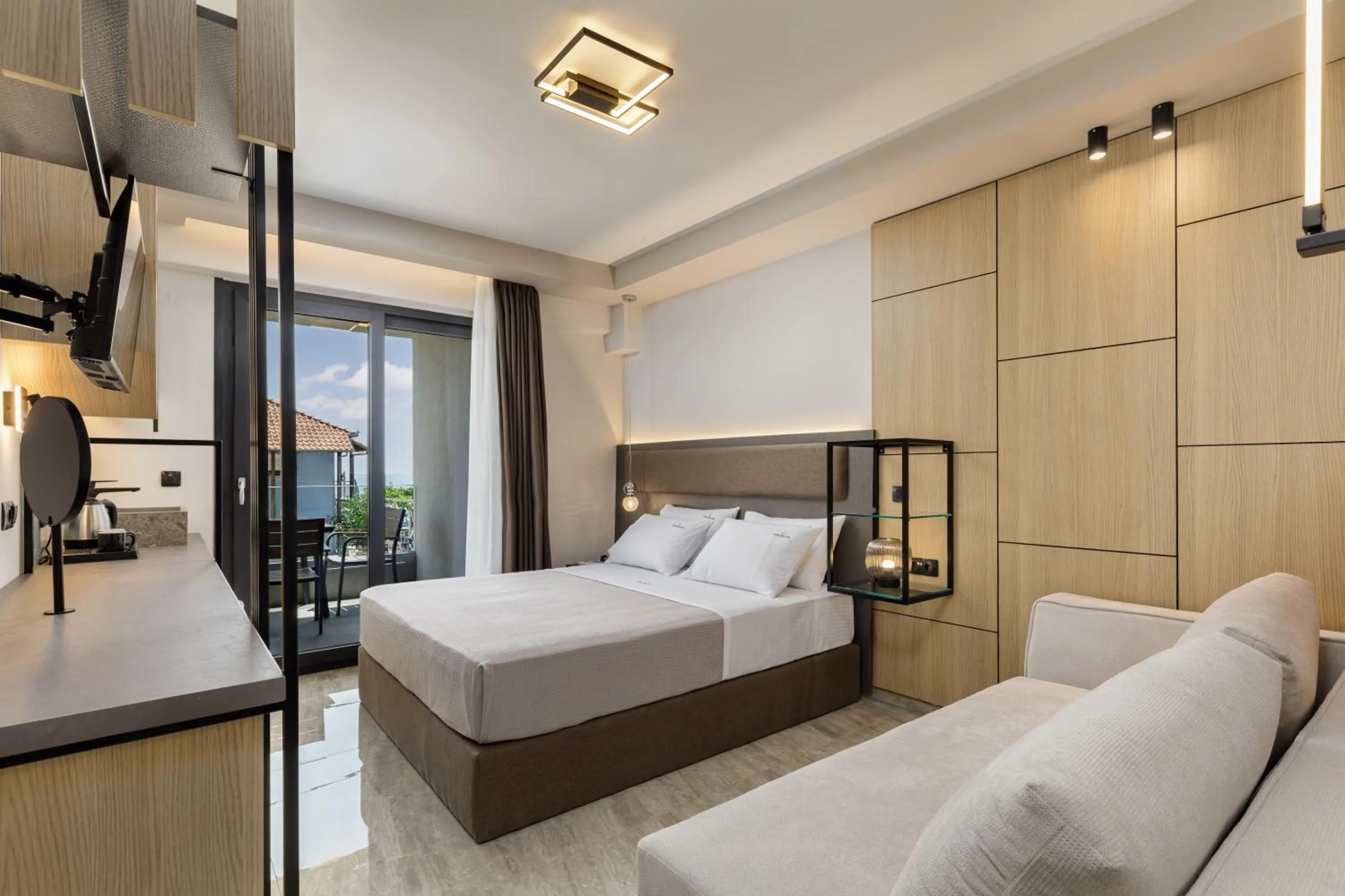 Photo of the whole room, Bed in Costa De Luxe Suites