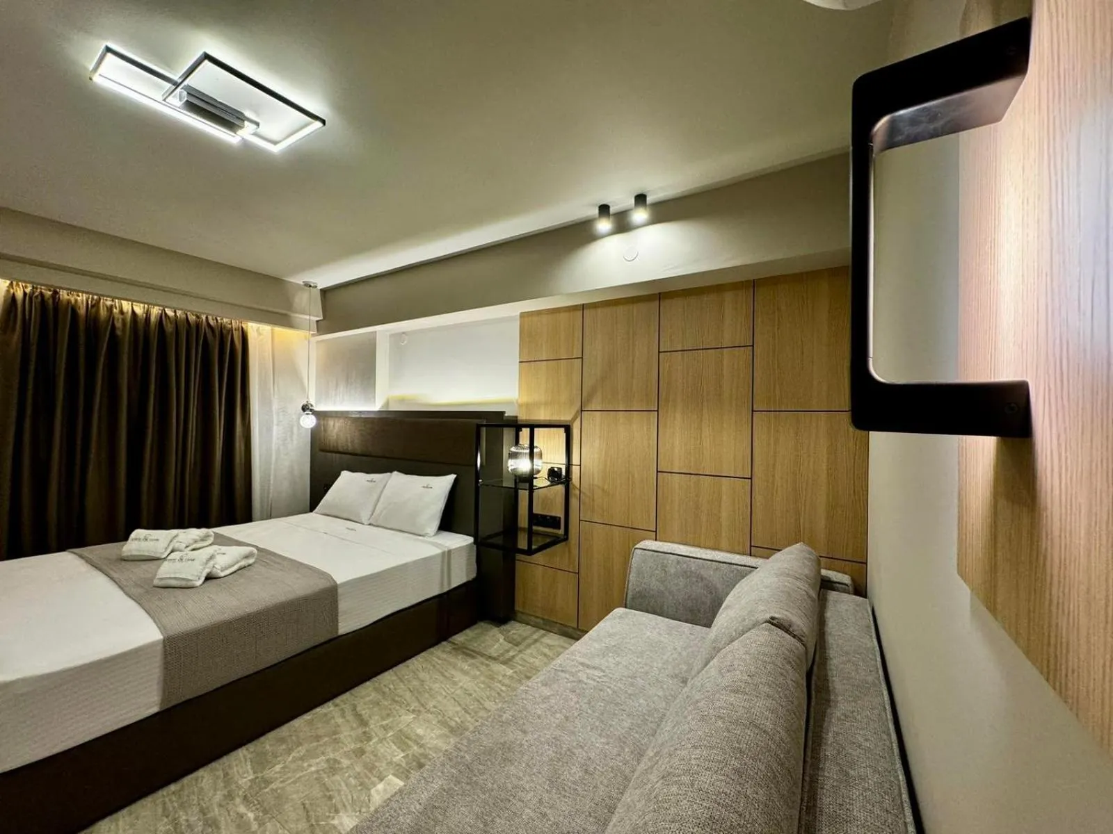 Bedroom, Bed in Costa De Luxe Suites