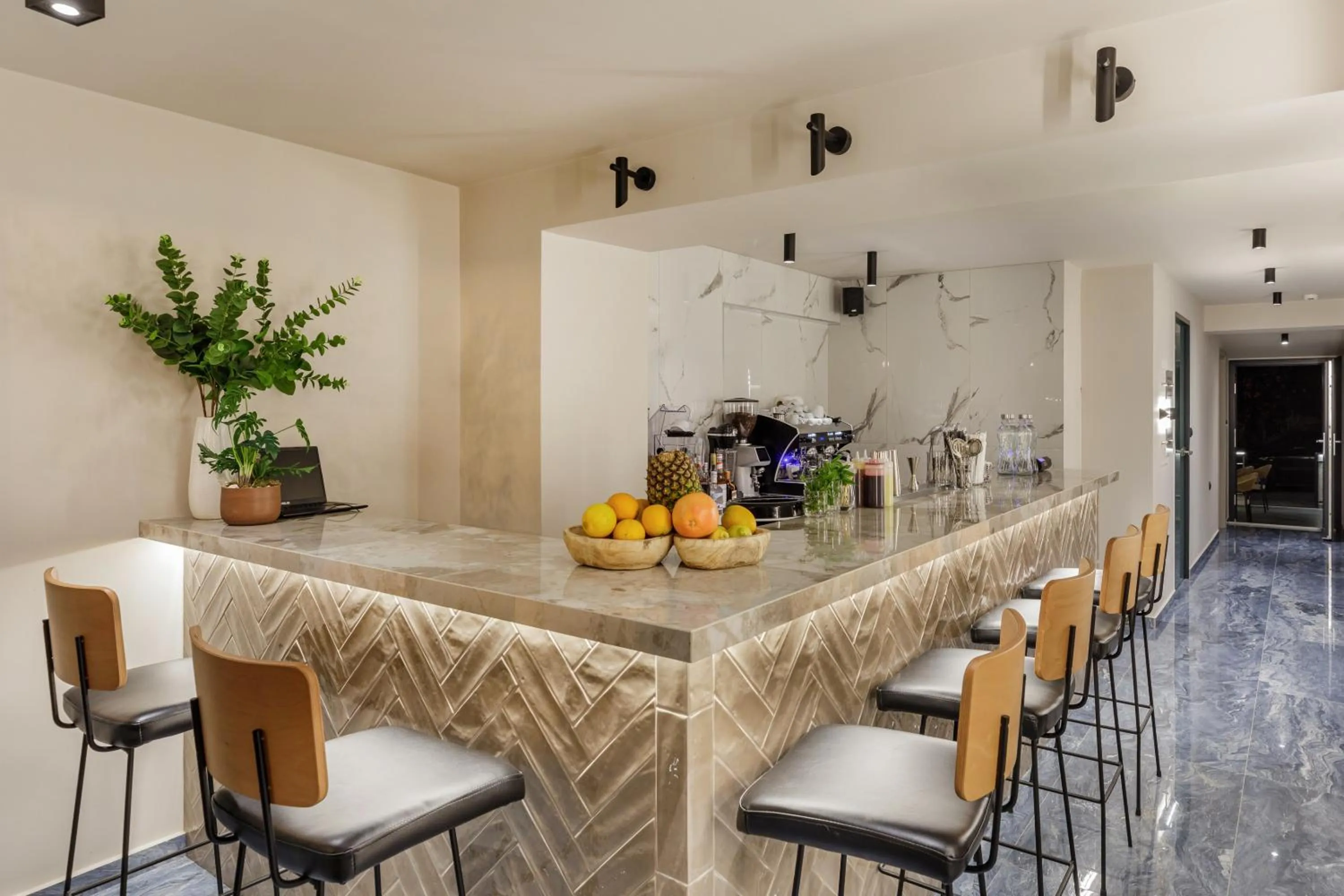 Lounge or bar in Costa De Luxe Suites