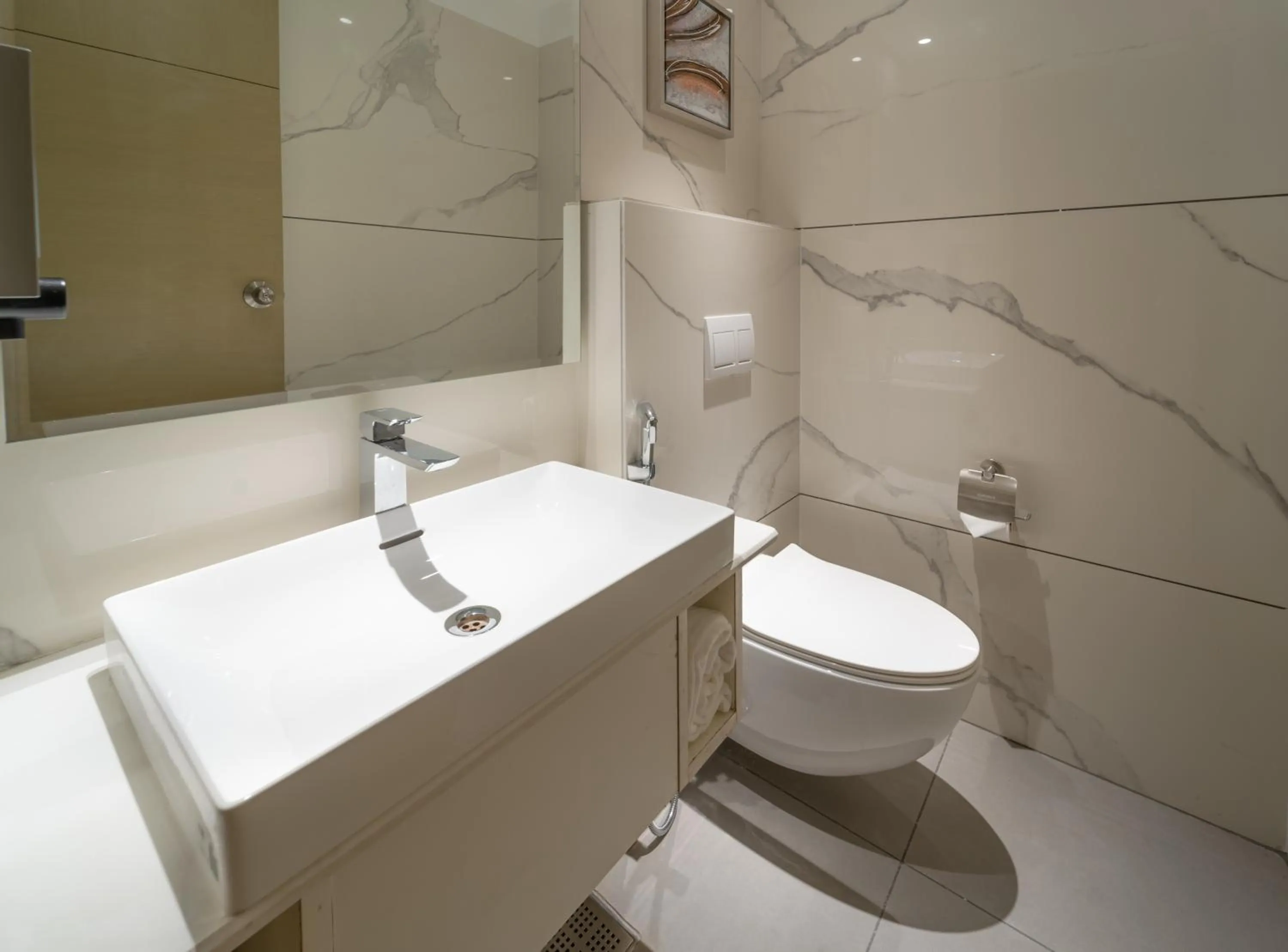 Shower in Effotel By Sayaji Bhopal