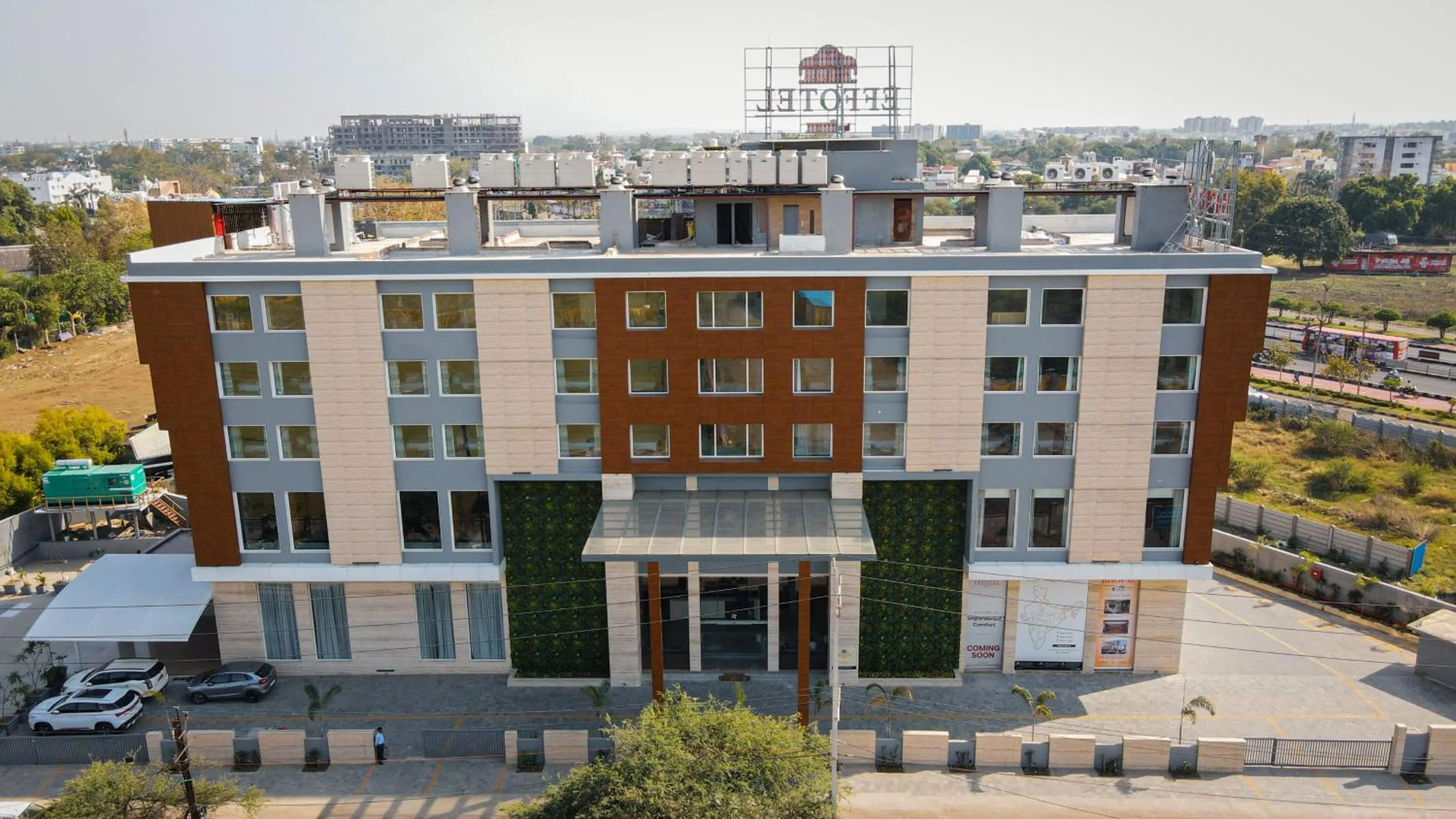 Facade/entrance in Effotel By Sayaji Bhopal