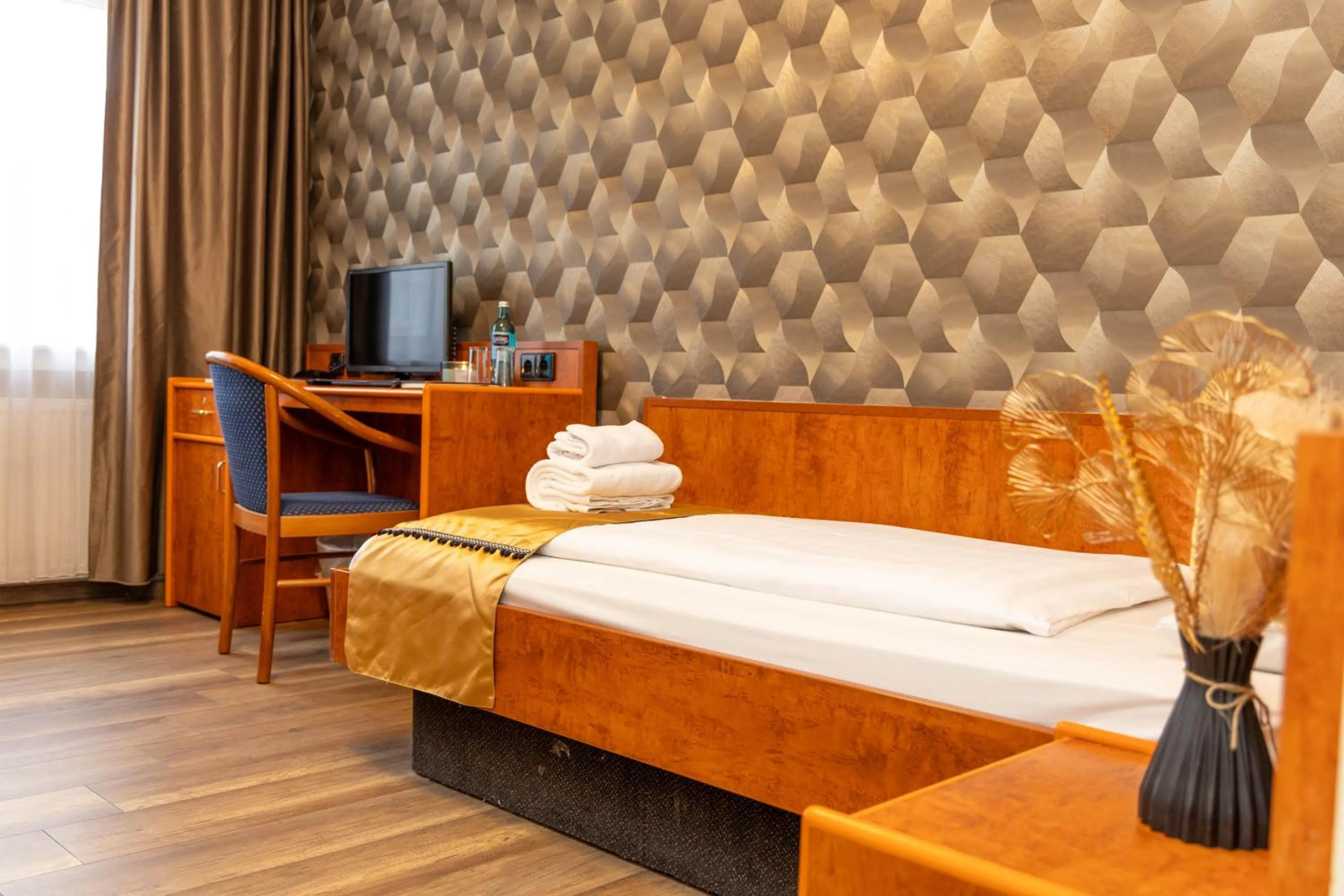 Bed in Hotel Rossija