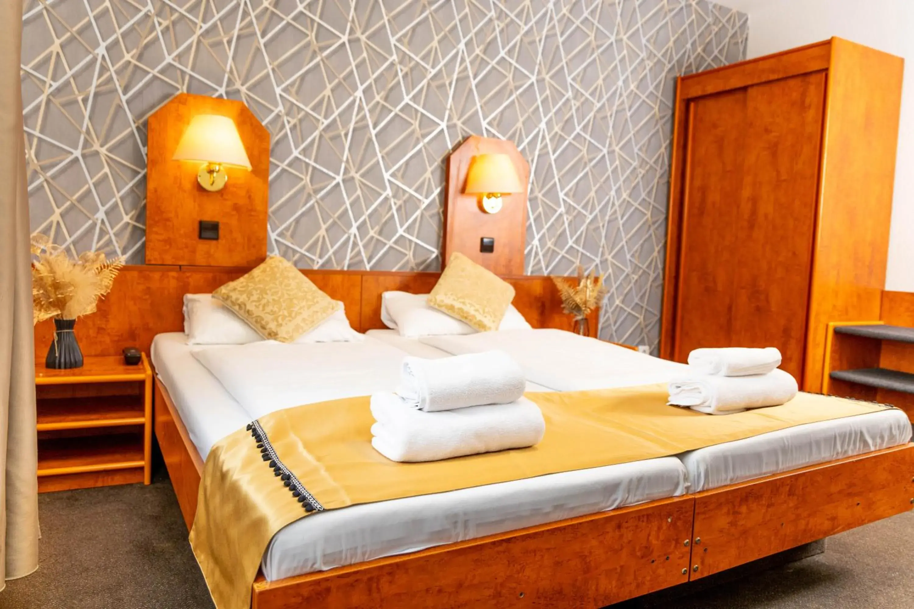 Bed in Hotel Rossija