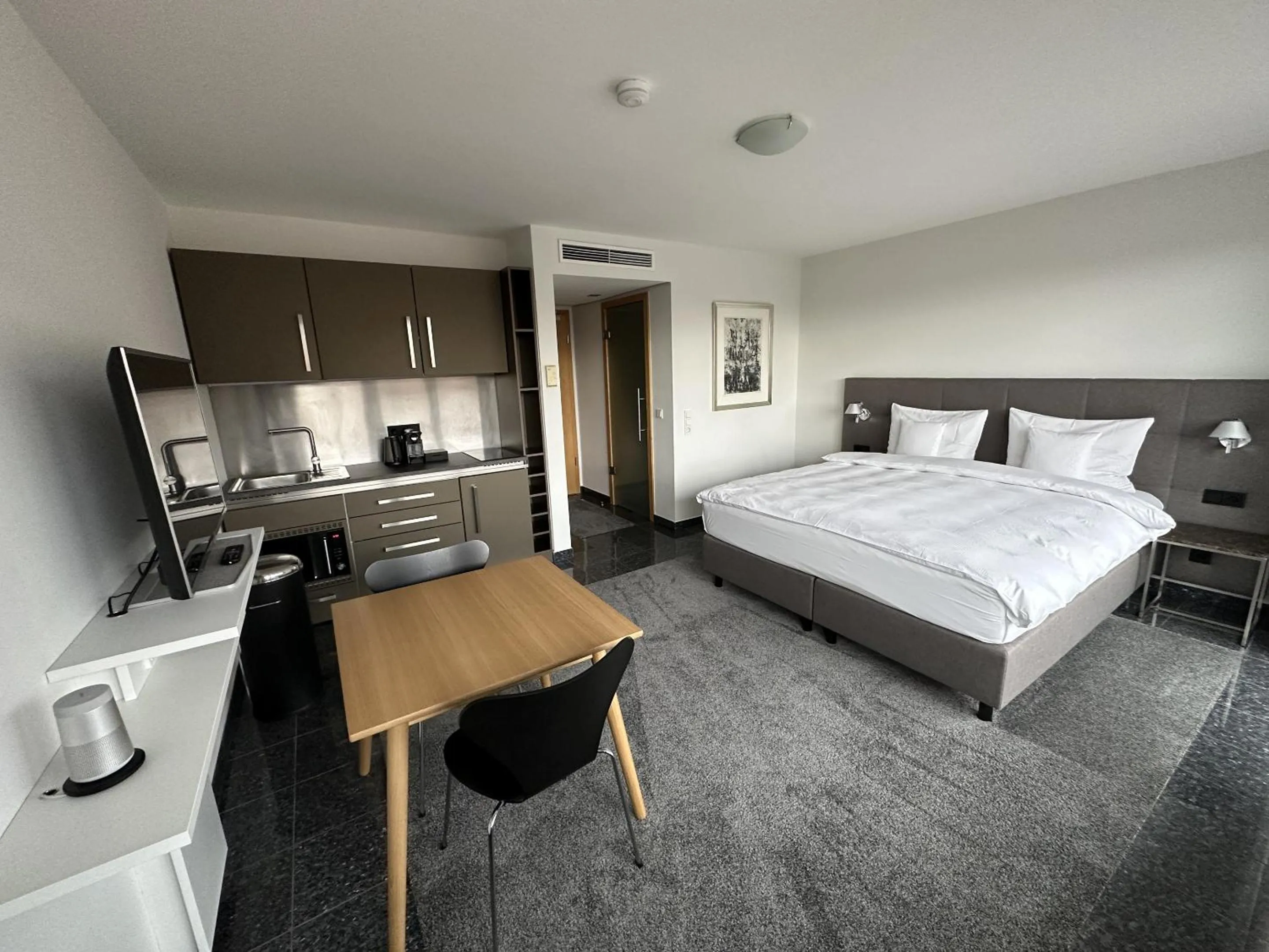 Other, Bed in AvidonApartments