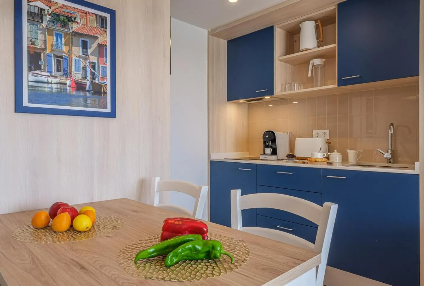 Kitchen or kitchenette in Áncora Salou La Siesta Apartments