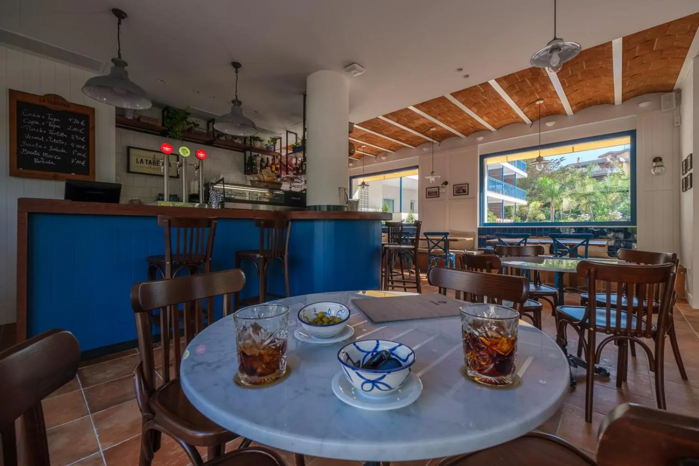 Restaurant/places to eat in Áncora Salou La Siesta Apartments