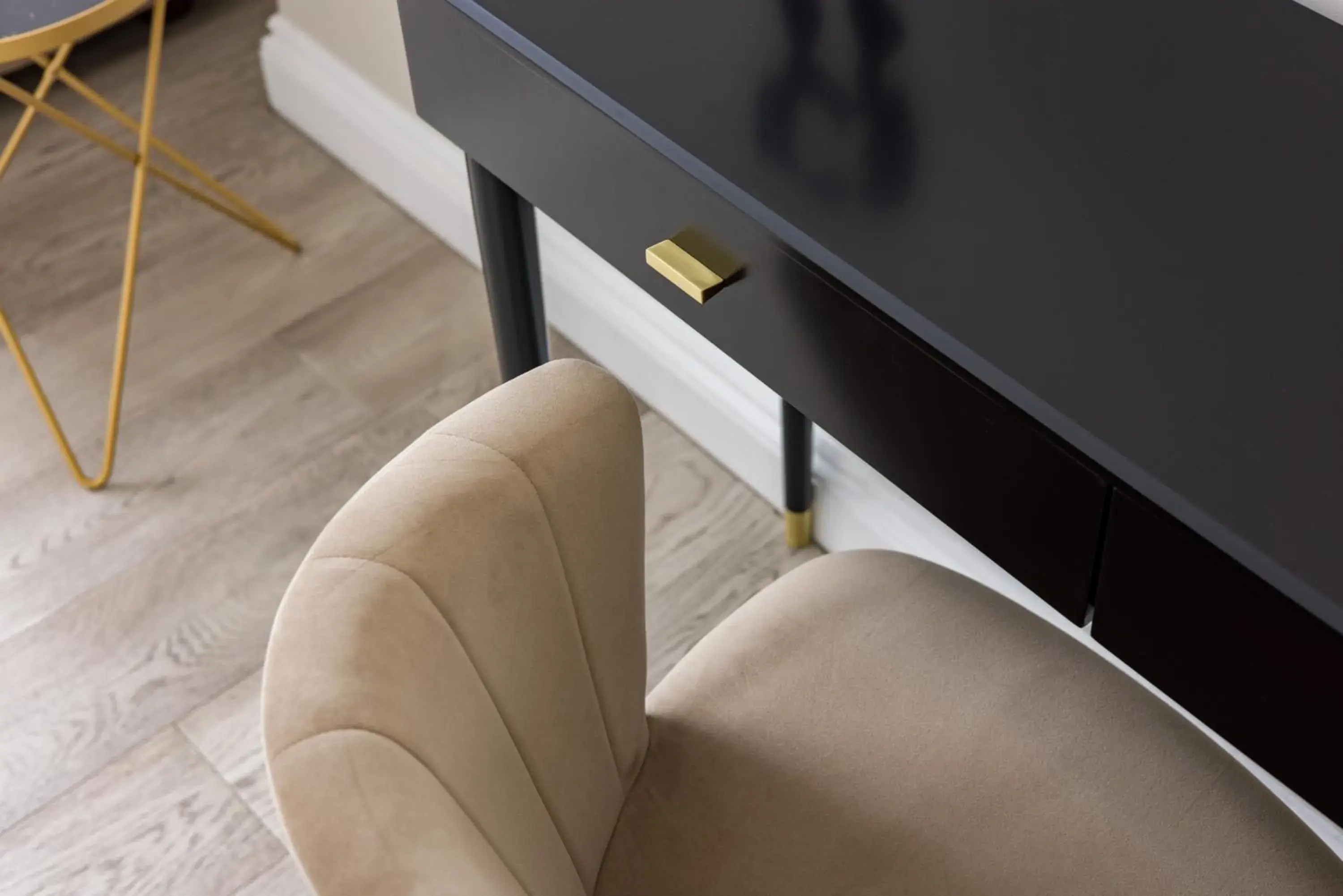 Living room in Avari Apartments - Hatton Collection Living room in Avari Apartments - Hatton Collection