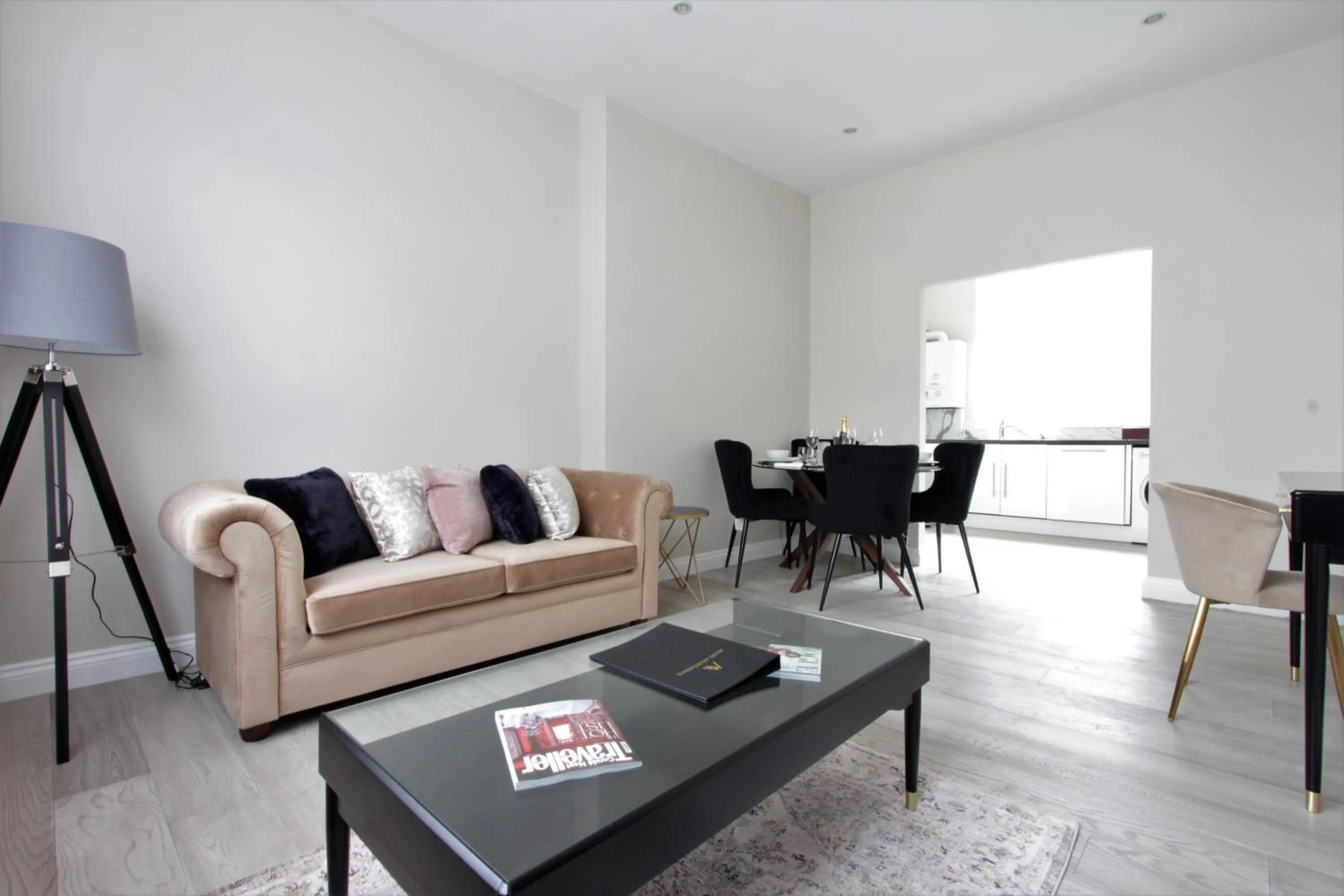 Living room in Avari Apartments - Hatton Collection