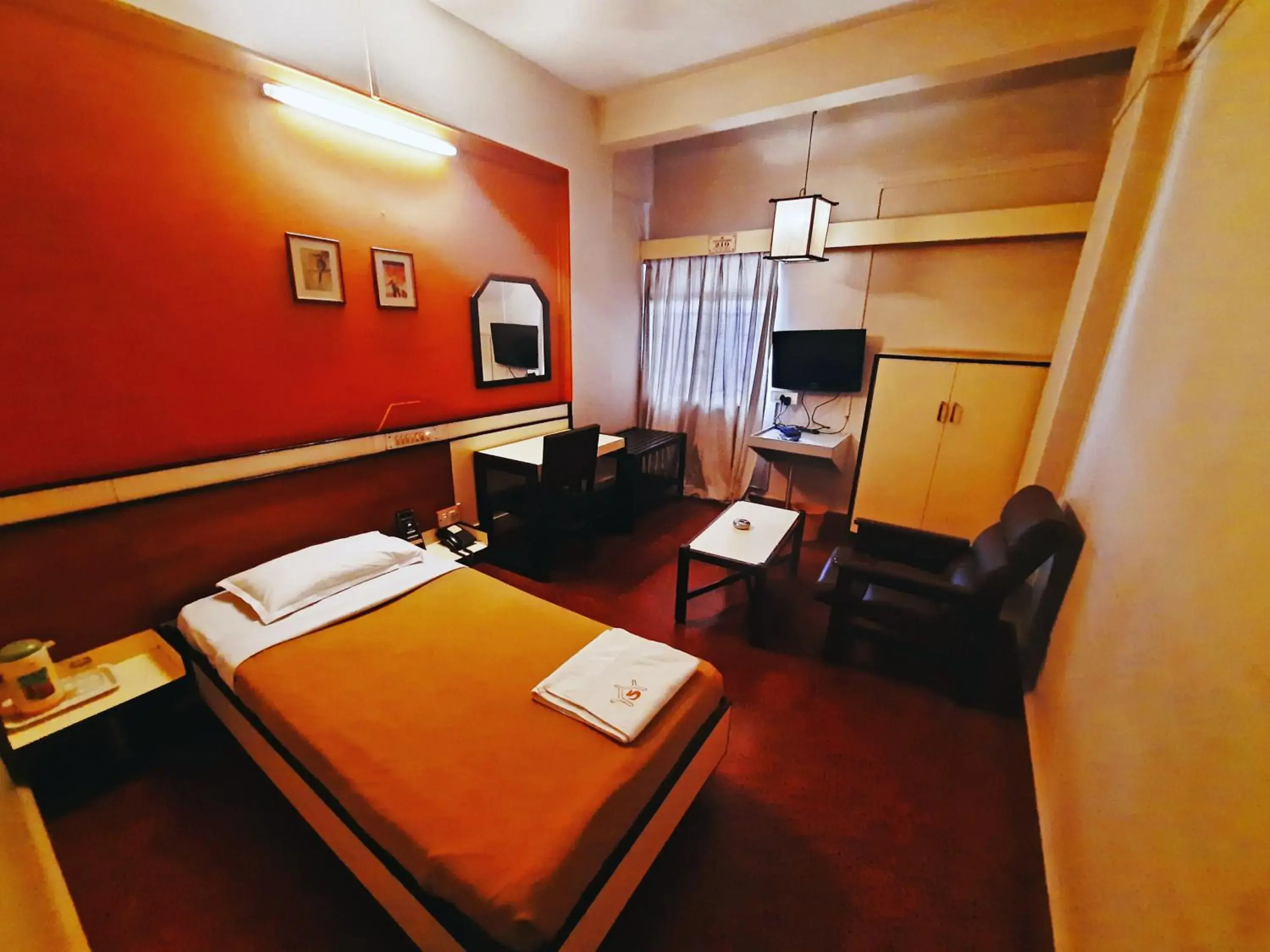 Bedroom in Sanman Deluxe Lodge Bedroom in Sanman Deluxe Lodge