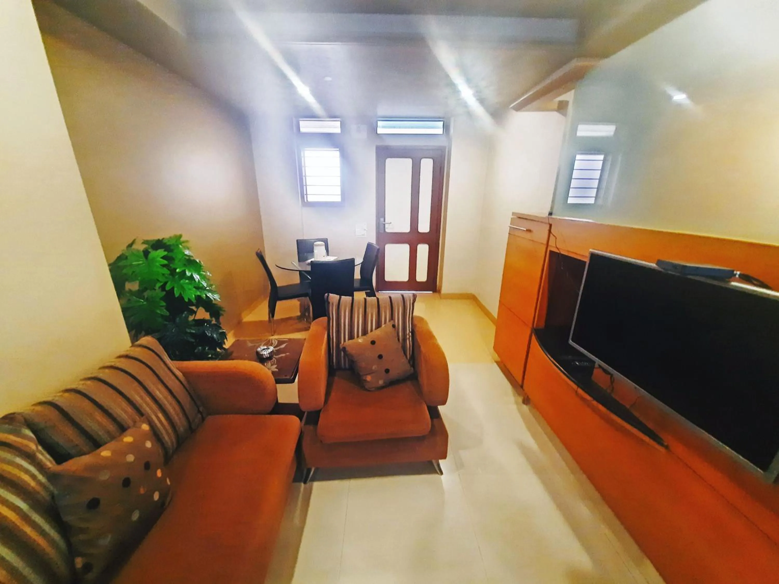 Living room in Sanman Deluxe Lodge