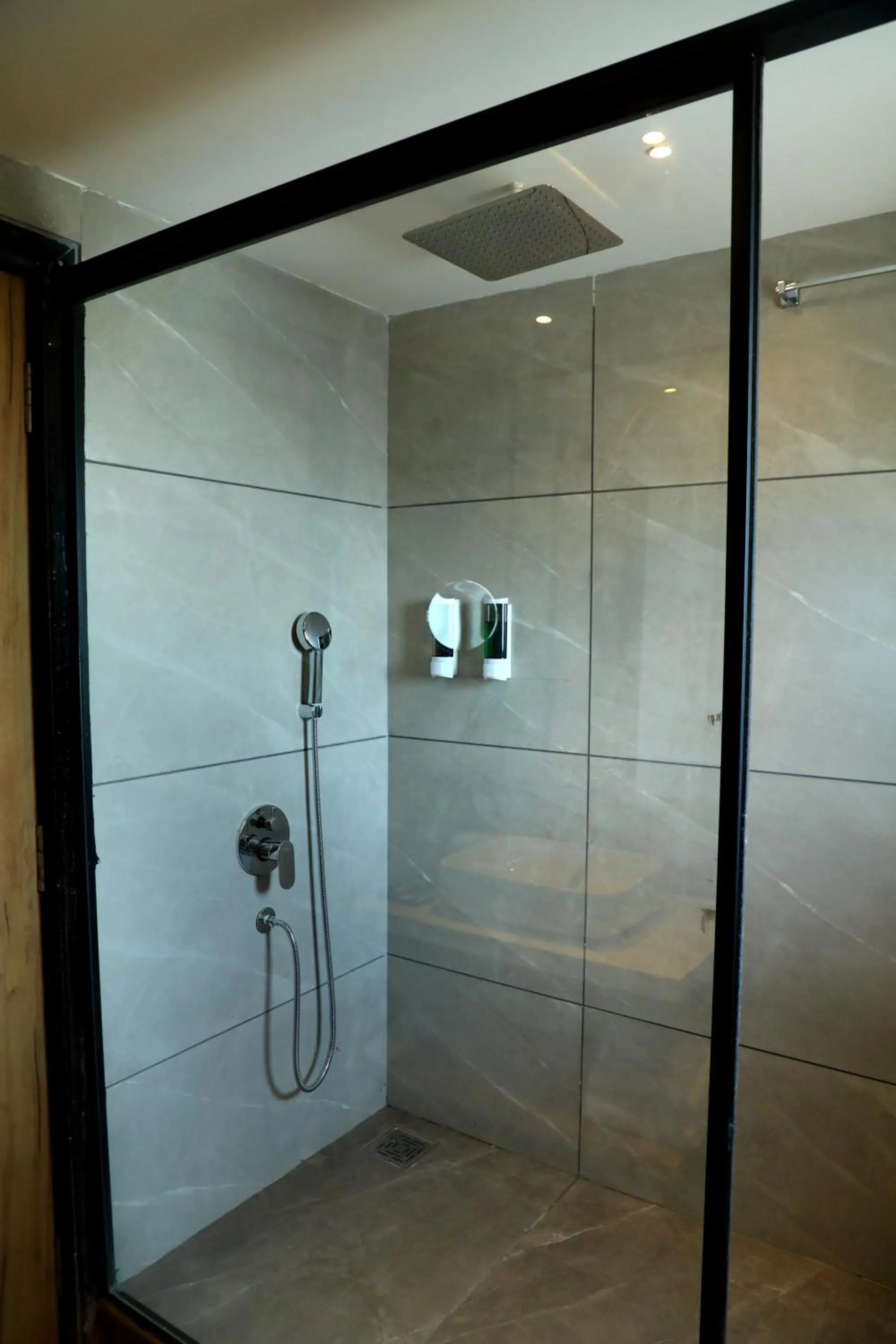 Bathroom in Hotel City Symphony