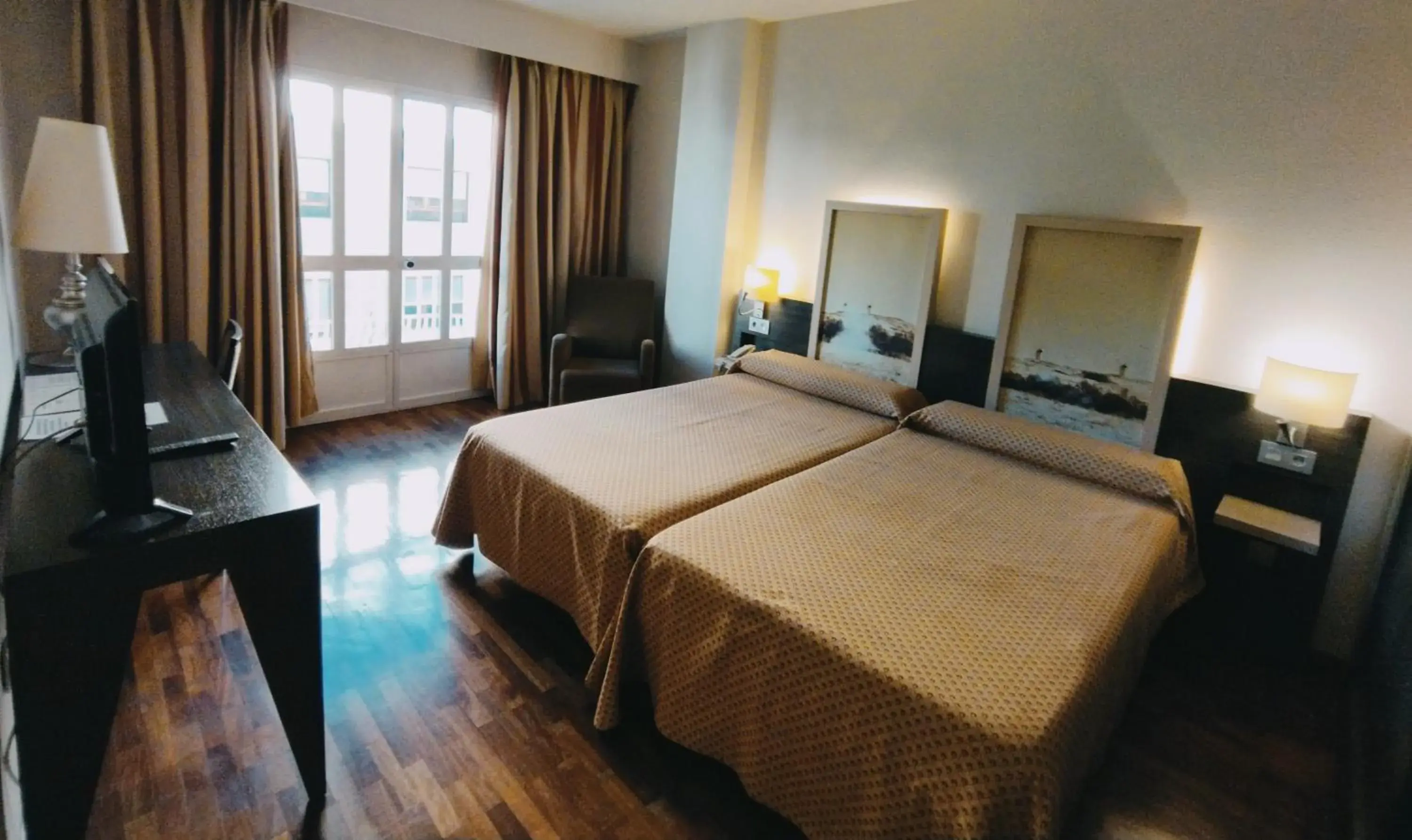 Bedroom, Bed in Hotel Santa Cecilia Bedroom, Bed in Hotel Santa Cecilia