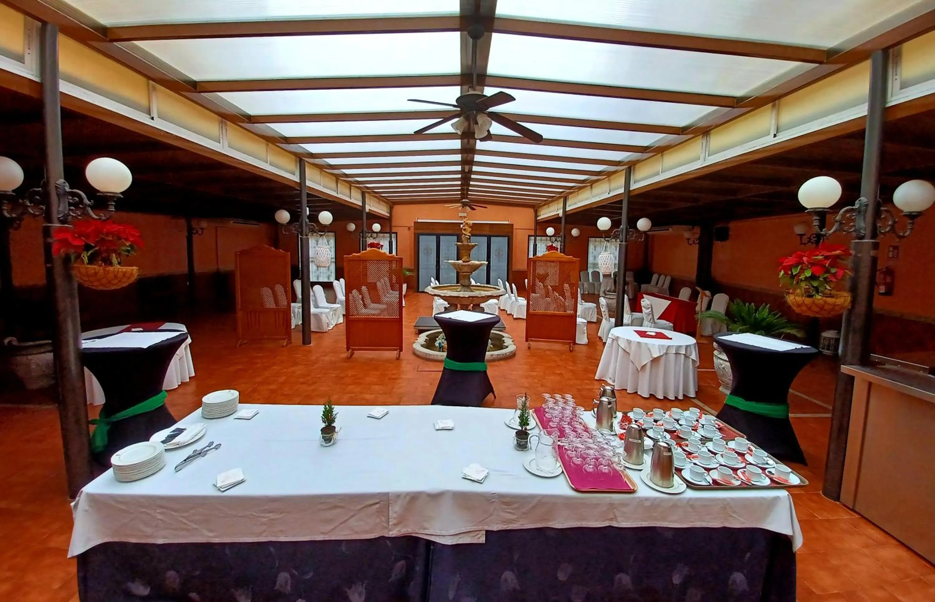 Banquet/Function facilities in Hotel Santa Cecilia