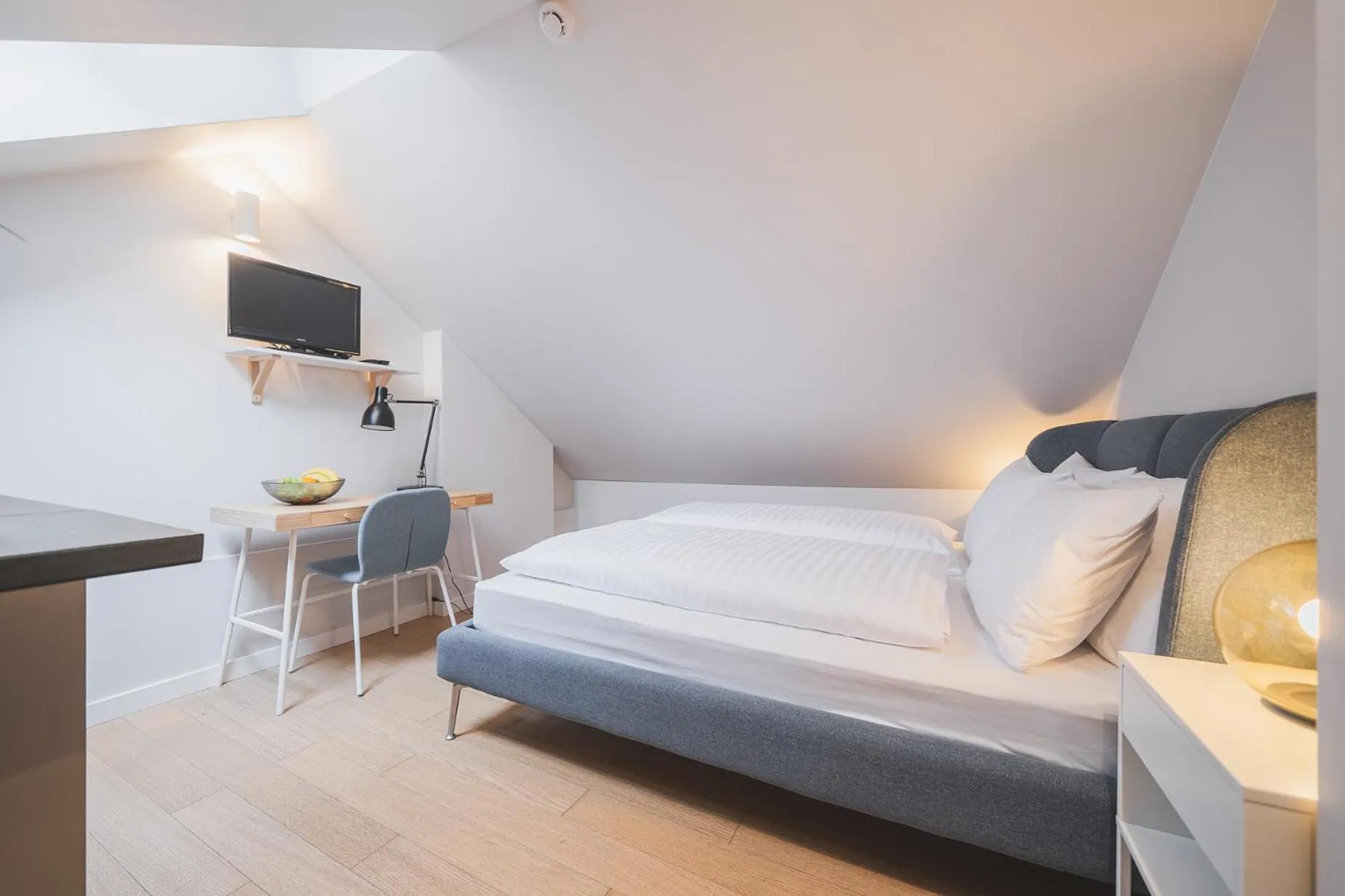 Bed in Lollo Luxury Residence - Lollo Stay