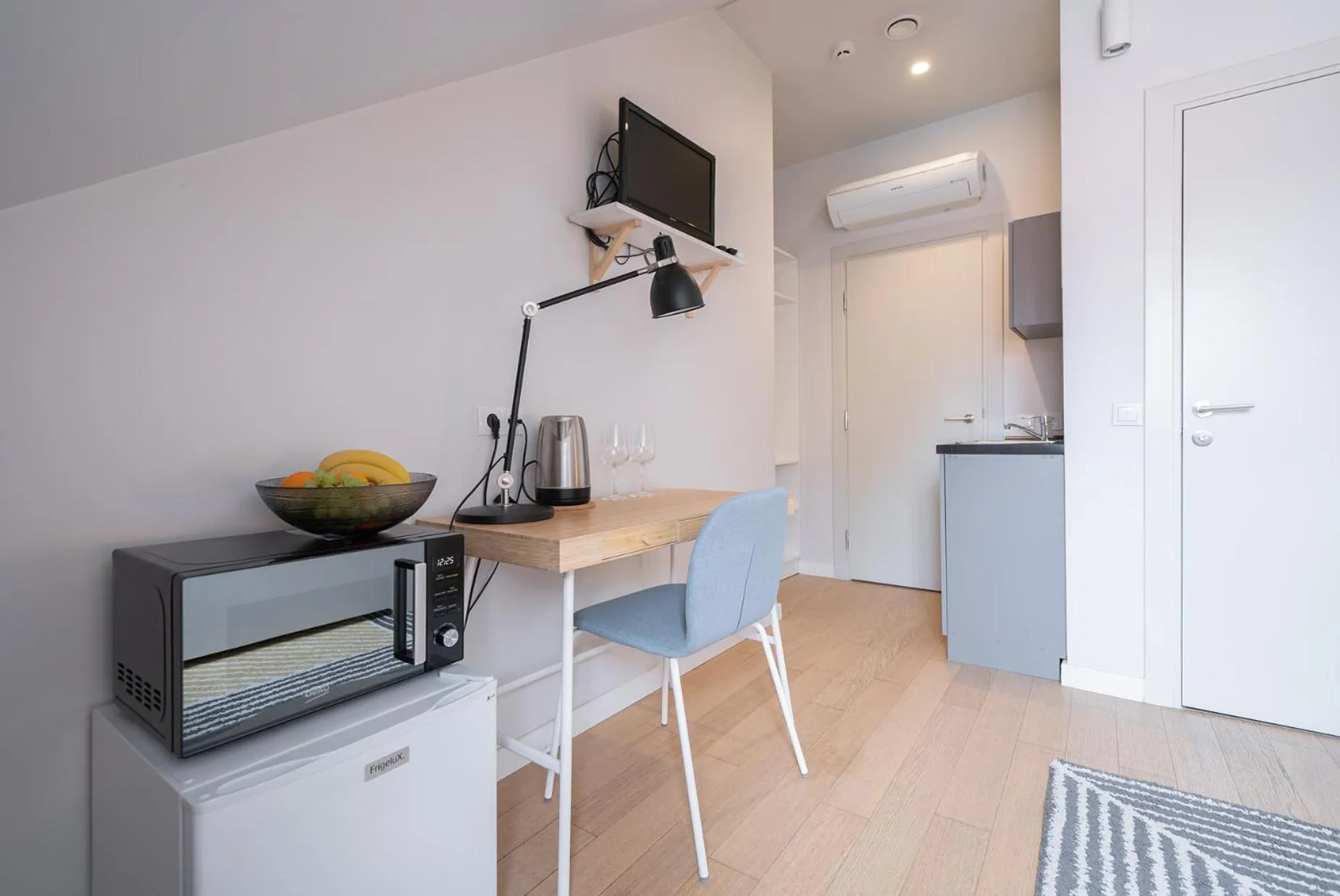 Kitchen or kitchenette in Lollo Luxury Residence - Lollo Stay