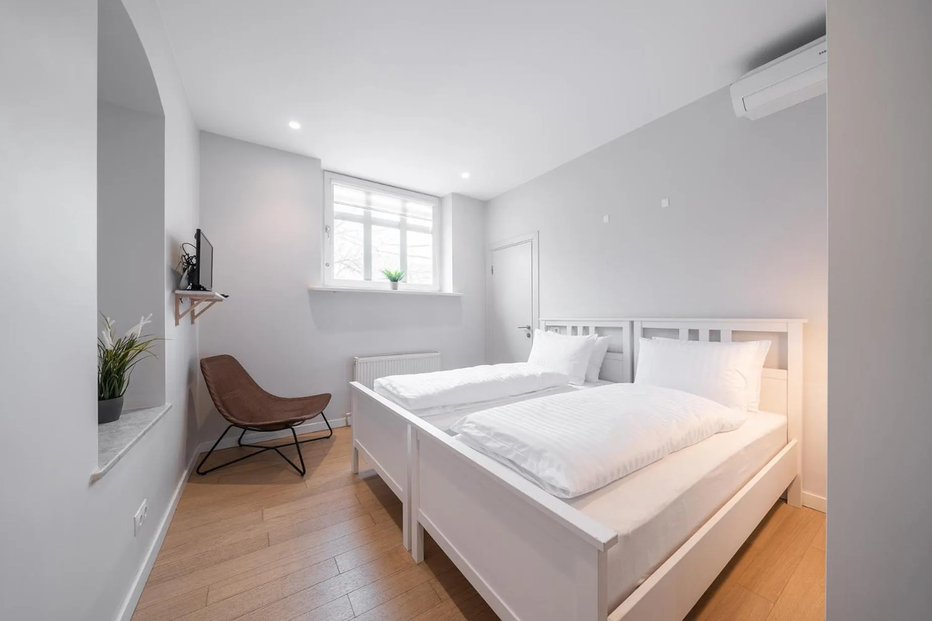 Bed in Lollo Luxury Residence - Lollo Stay