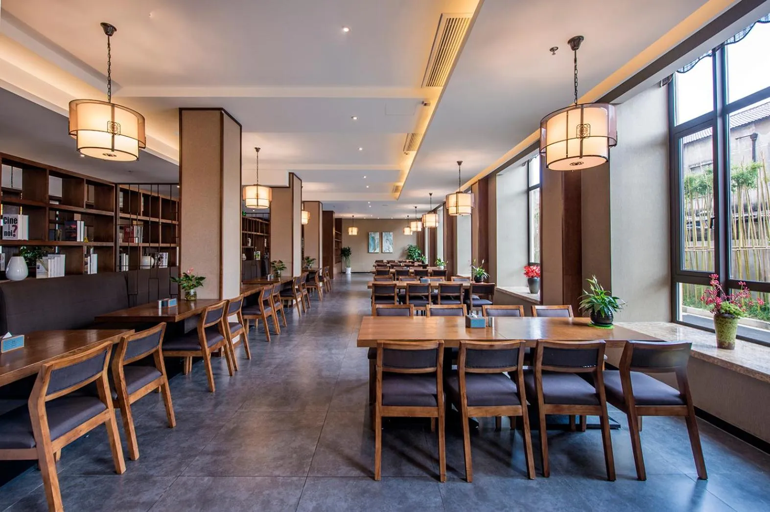 Restaurant/places to eat in Mehood Theater Hotel, Shanghai Jinqiao