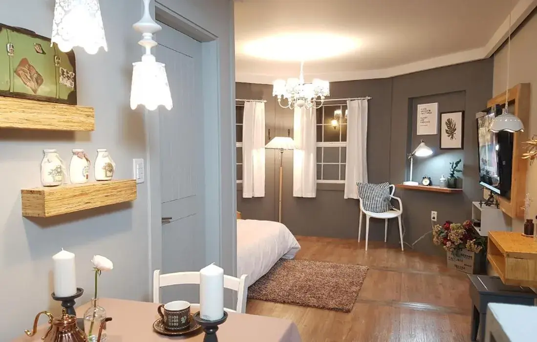 Superior Double Room in Olive Vanilla Pension Superior Double Room in Olive Vanilla Pension