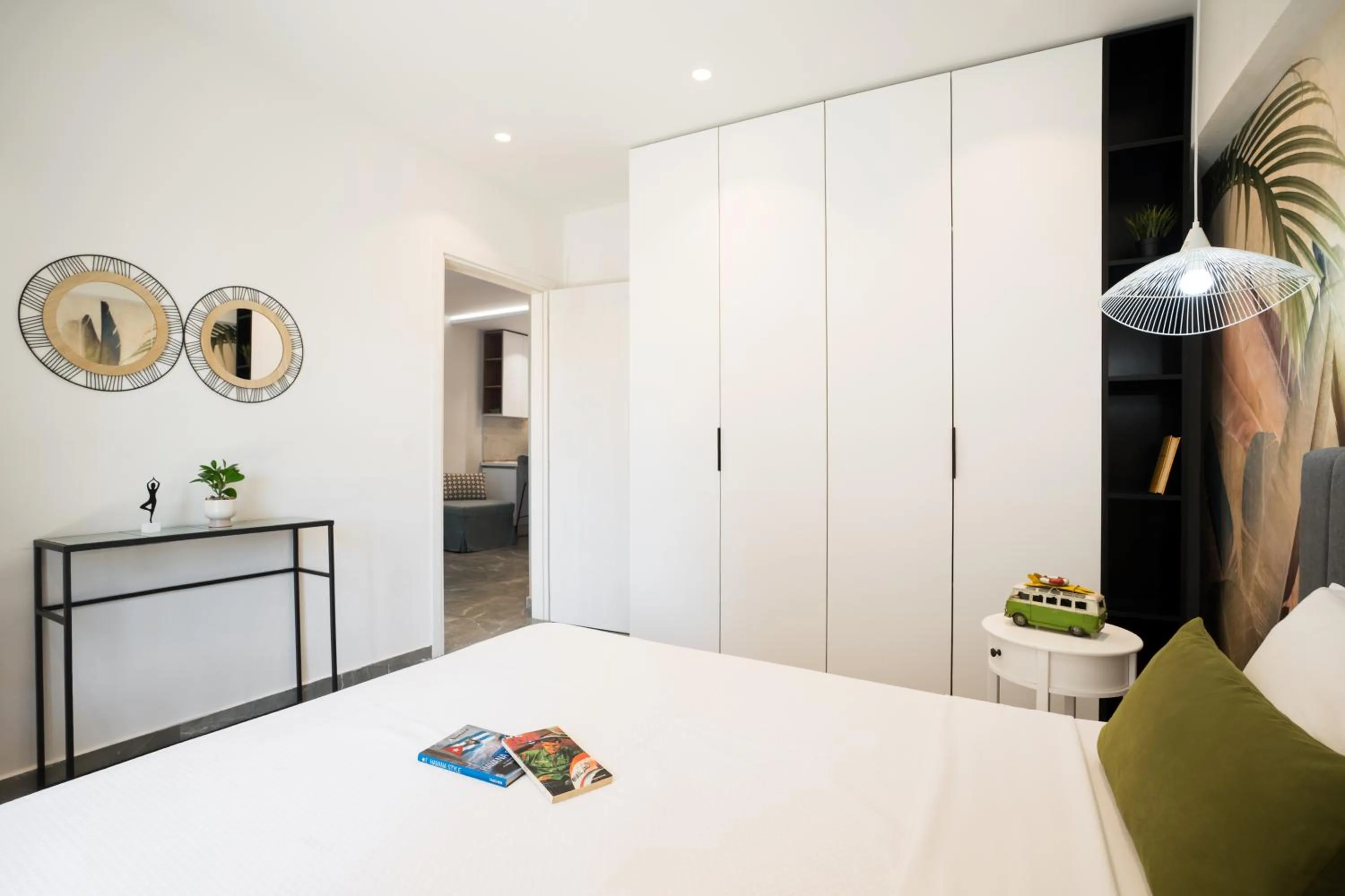 Bedroom, Bed in The Caravan Apartments