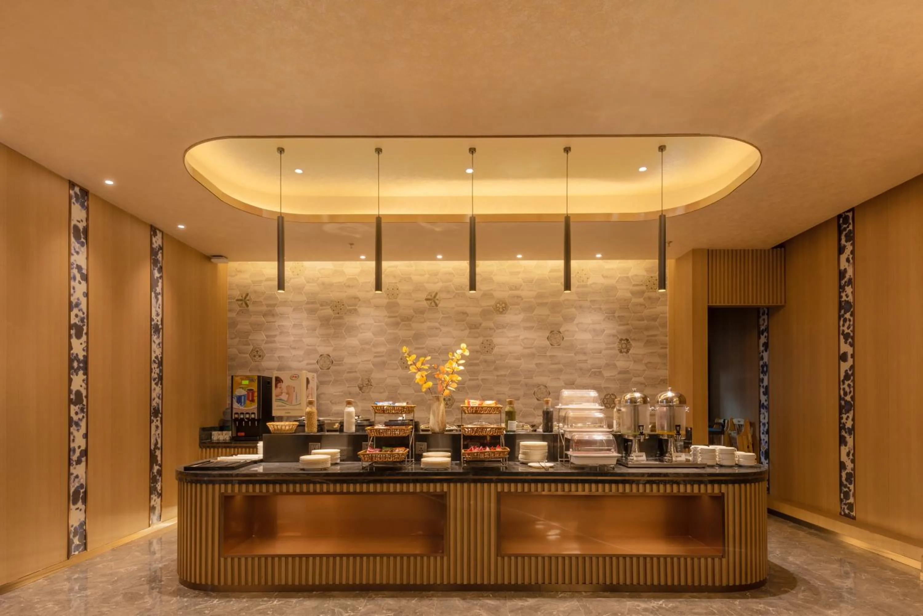 Mehood Theater Hotel, Tai Koo Li , Chunxi Road, Chengdu