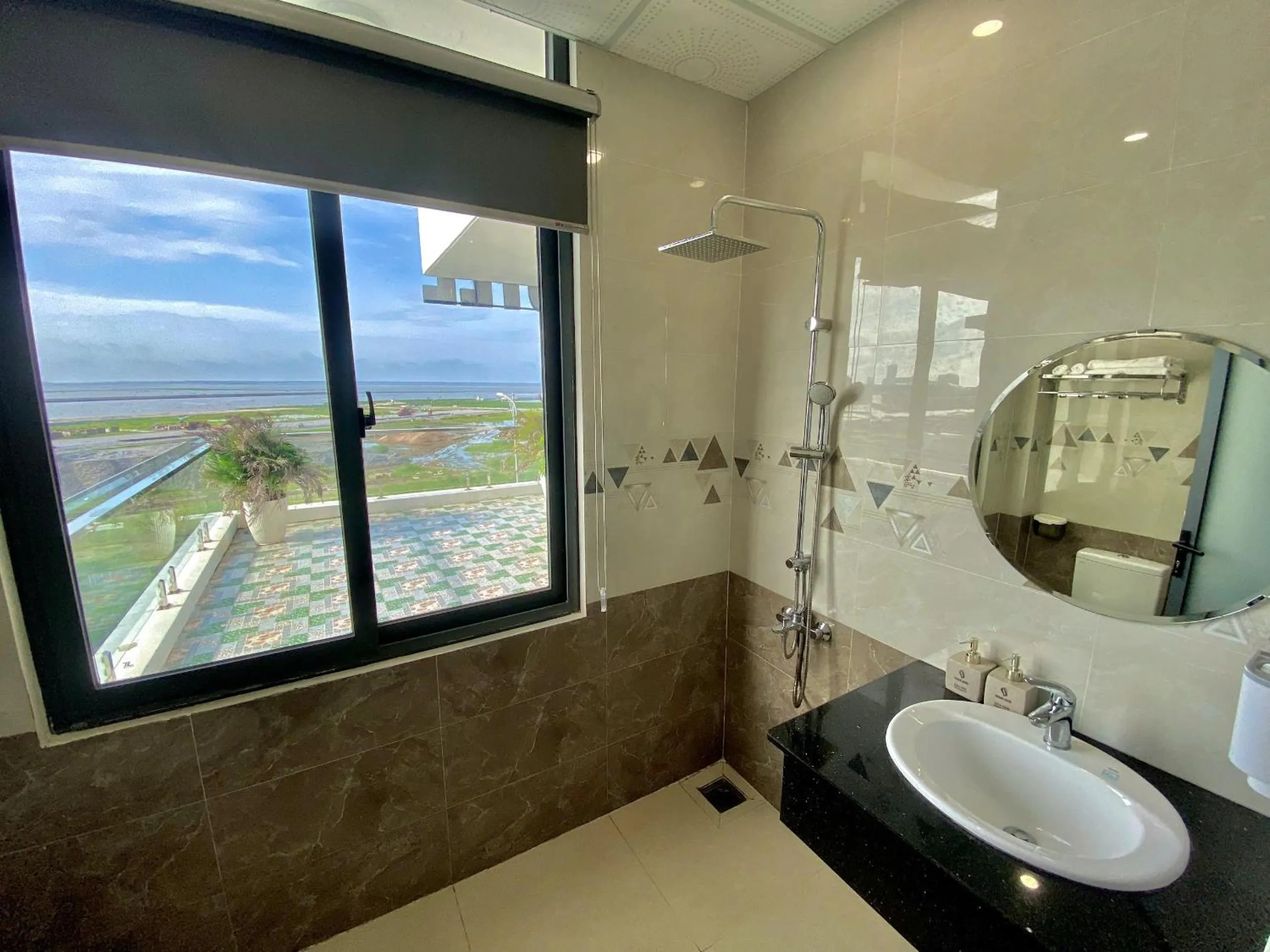 Seaside Hotel - Rach Gia