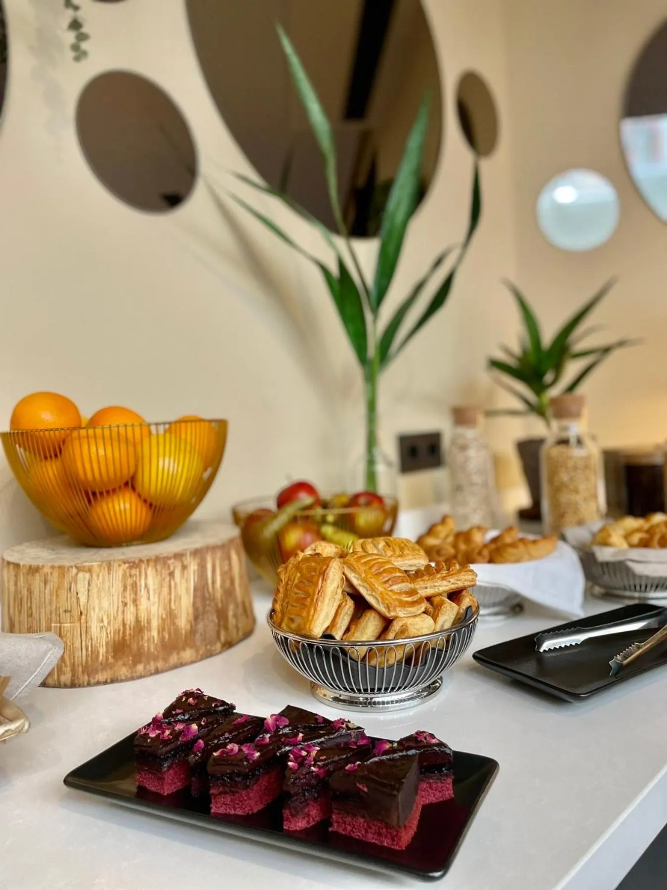 Food and drinks in CONTI HOTEL VILNIUS, Conference Centre, Restaurant & Bar