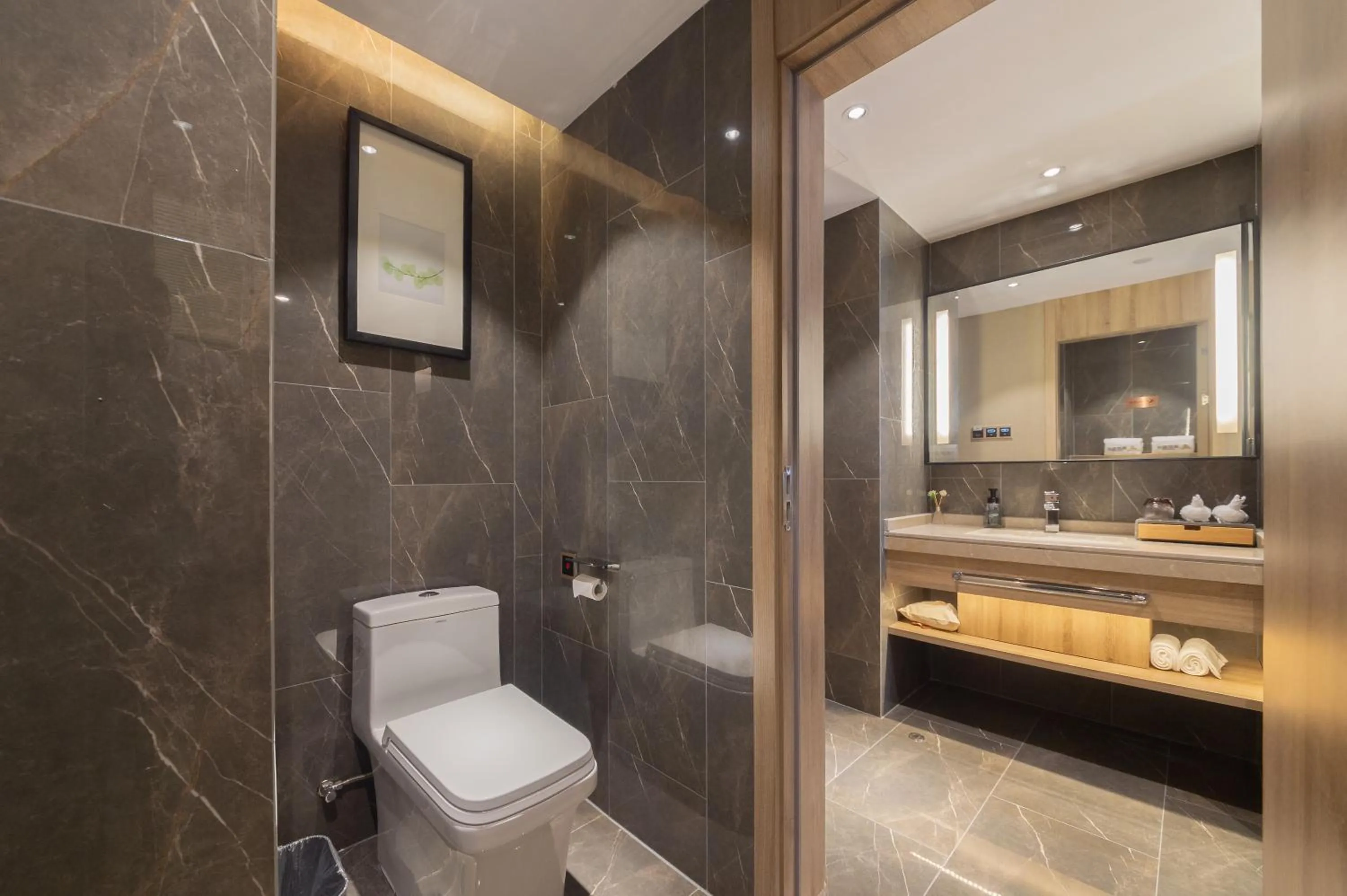 Shower in Morning Hotel, Wuxi Jiangnan University Sunac Cultural Tourism City