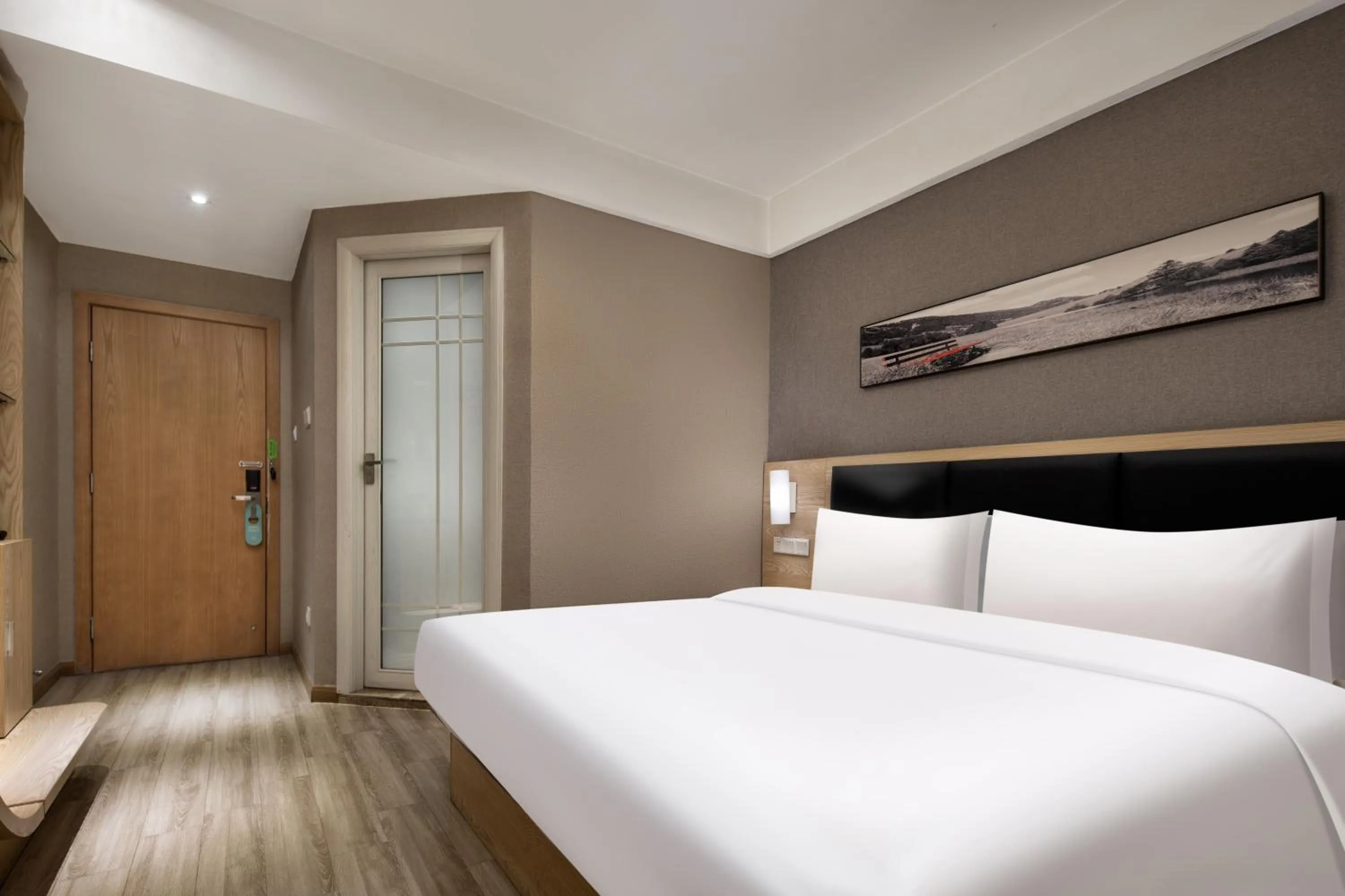 Morninginn, Tidu Middle Road