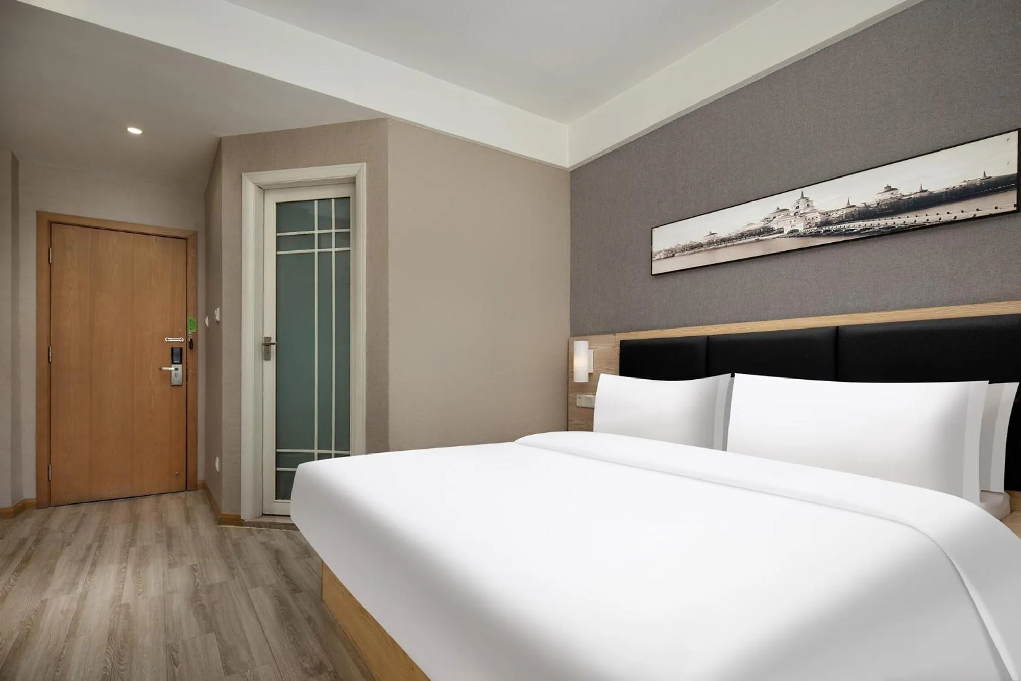 Morninginn, Tidu Middle Road