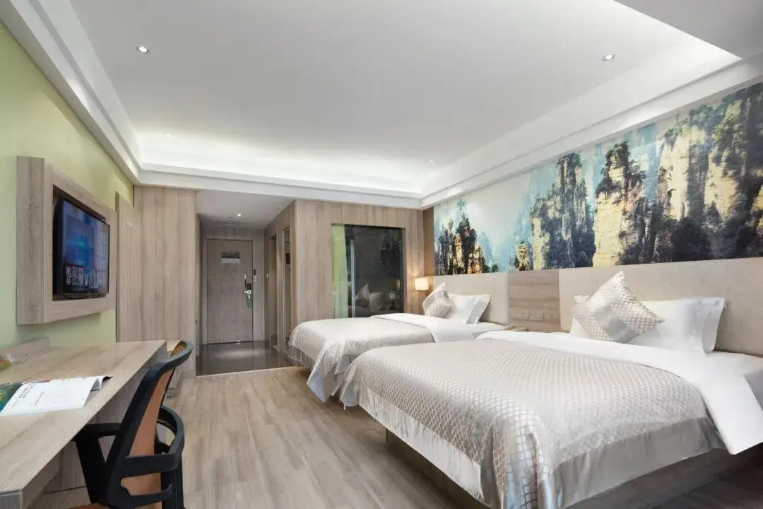 Bed in Morninginn, Zhangjiajie Tianmen Mountain Bed in Morninginn, Zhangjiajie Tianmen Mountain