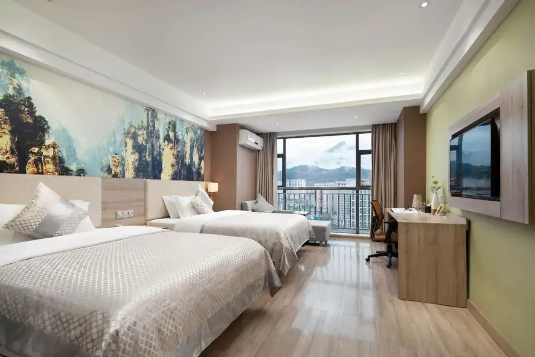 Natural landscape, Bed in Morninginn, Zhangjiajie Tianmen Mountain Natural landscape, Bed in Morninginn, Zhangjiajie Tianmen Mountain