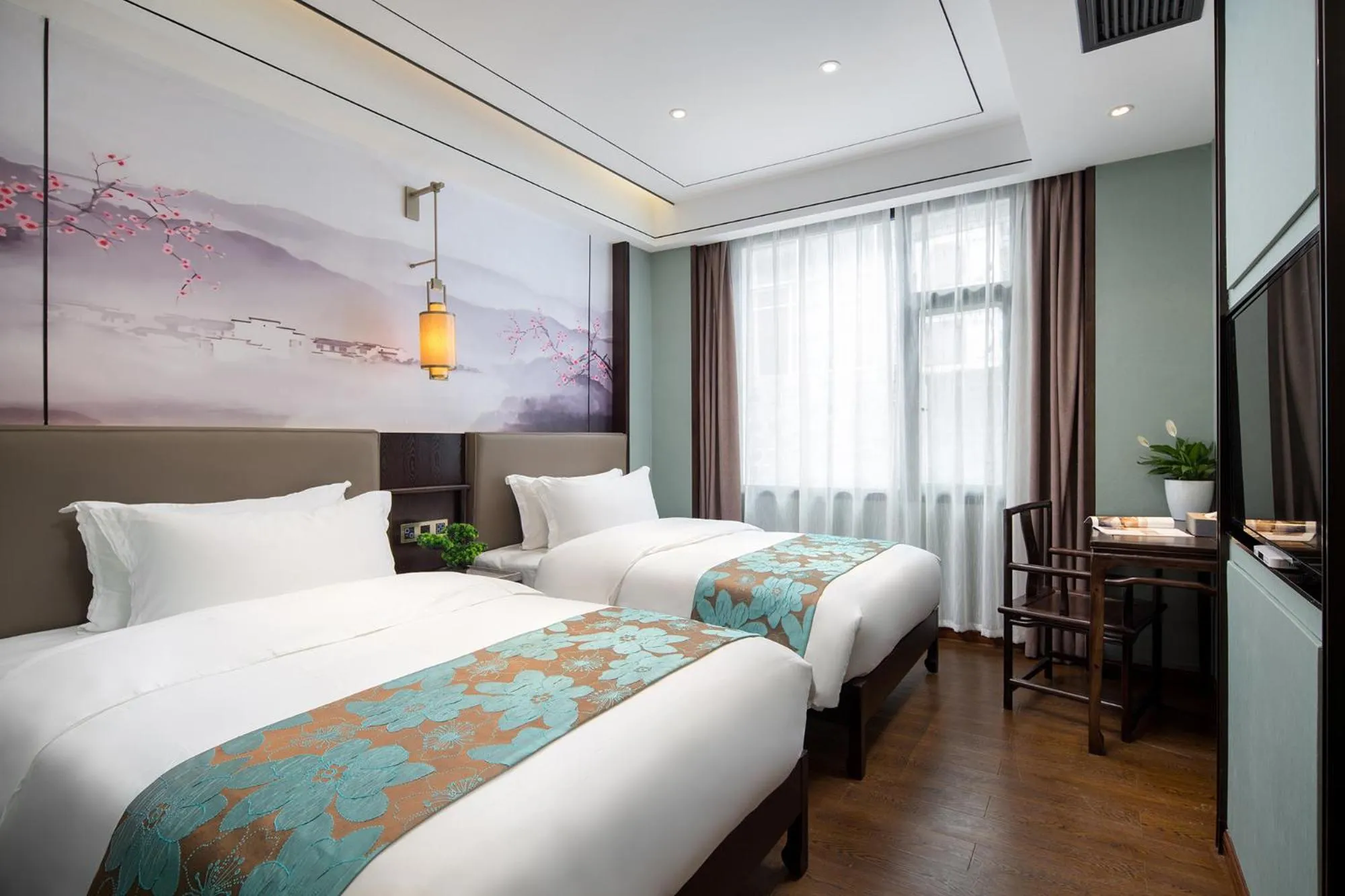 Photo of the whole room, Bed in Morninginn, Phoenix Ancient City Tuojiang