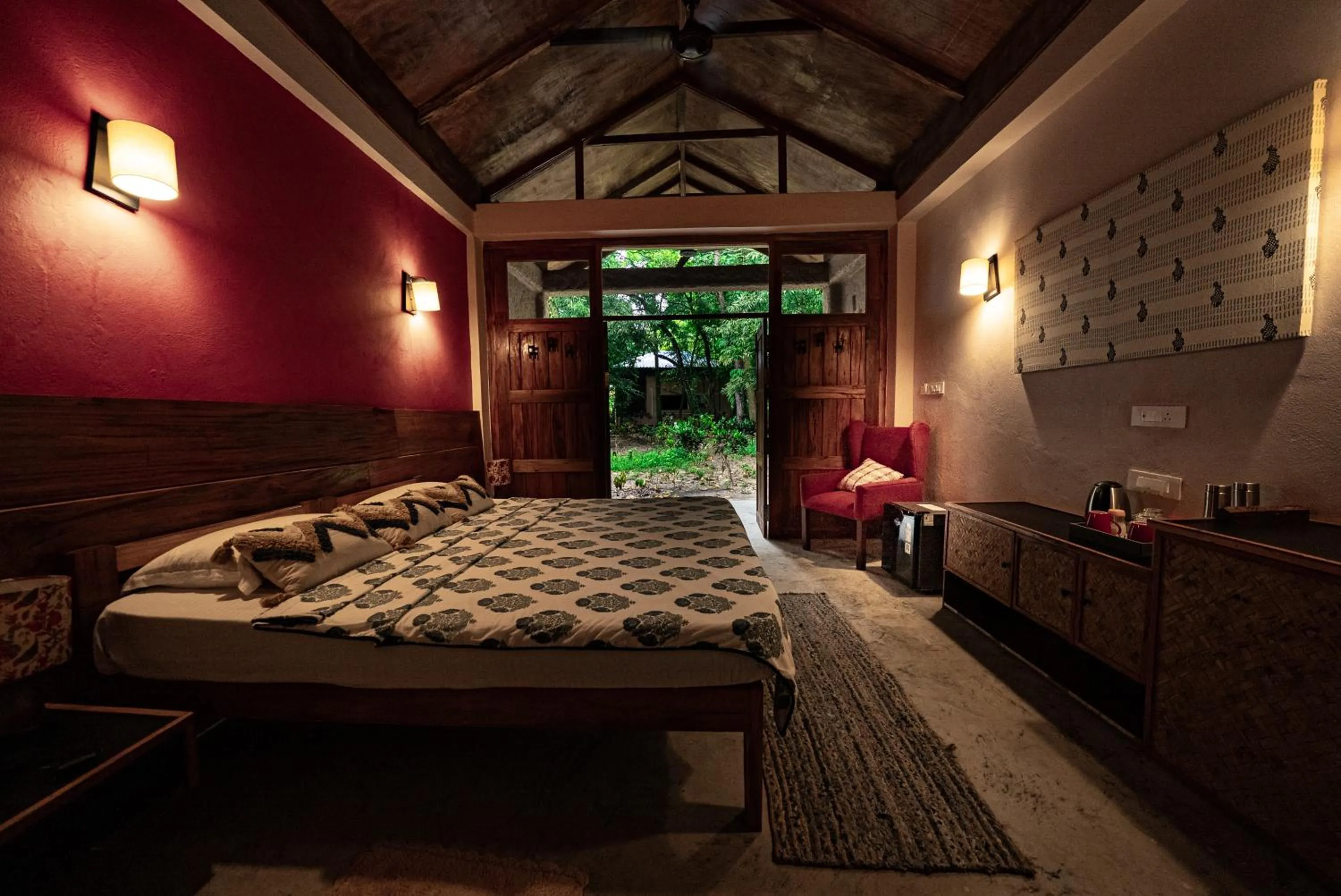 Bedroom, Bed in The DIVEResort and Dancing Dugong Cafe