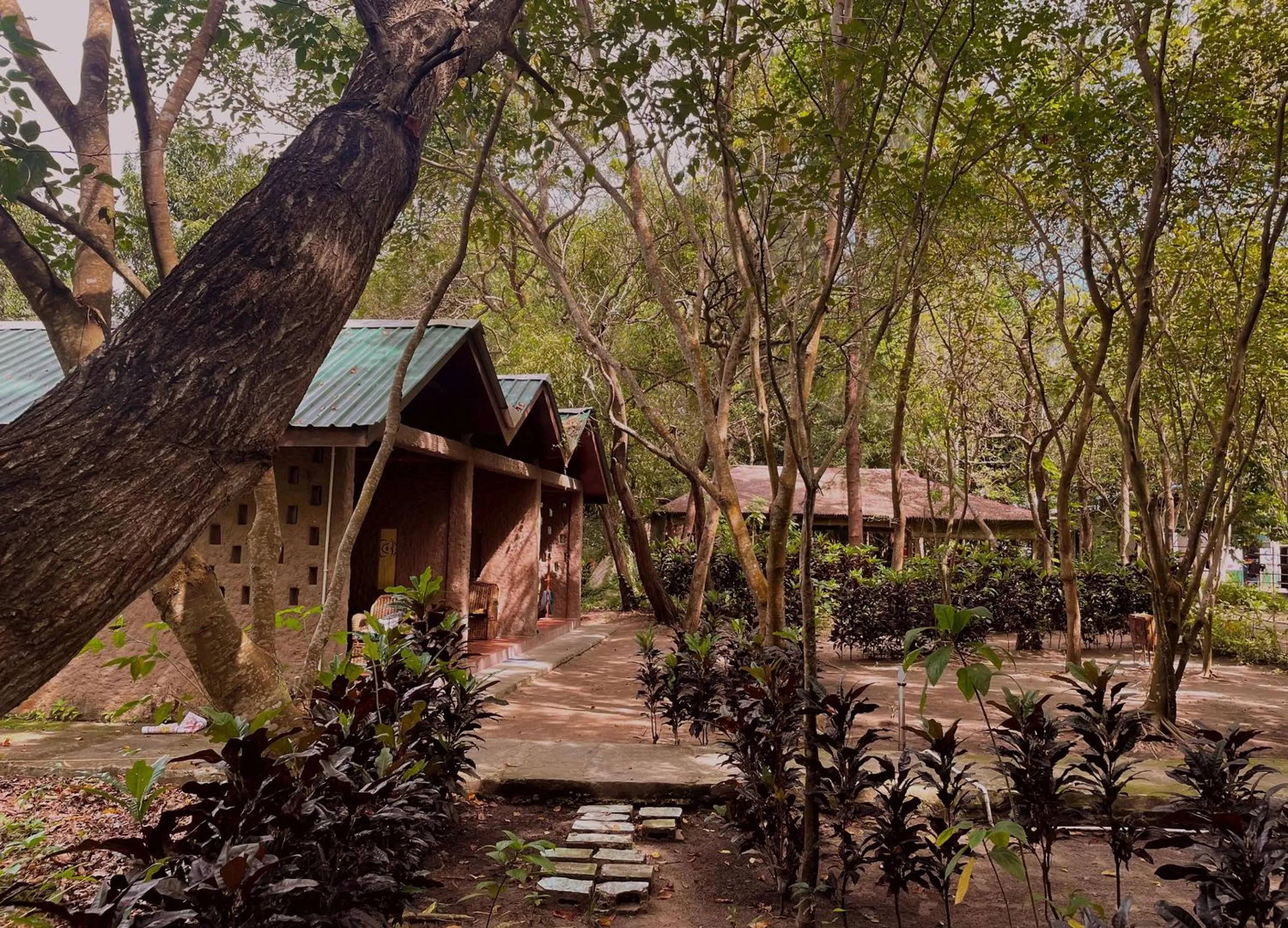 Property building in The DIVEResort and Dancing Dugong Cafe