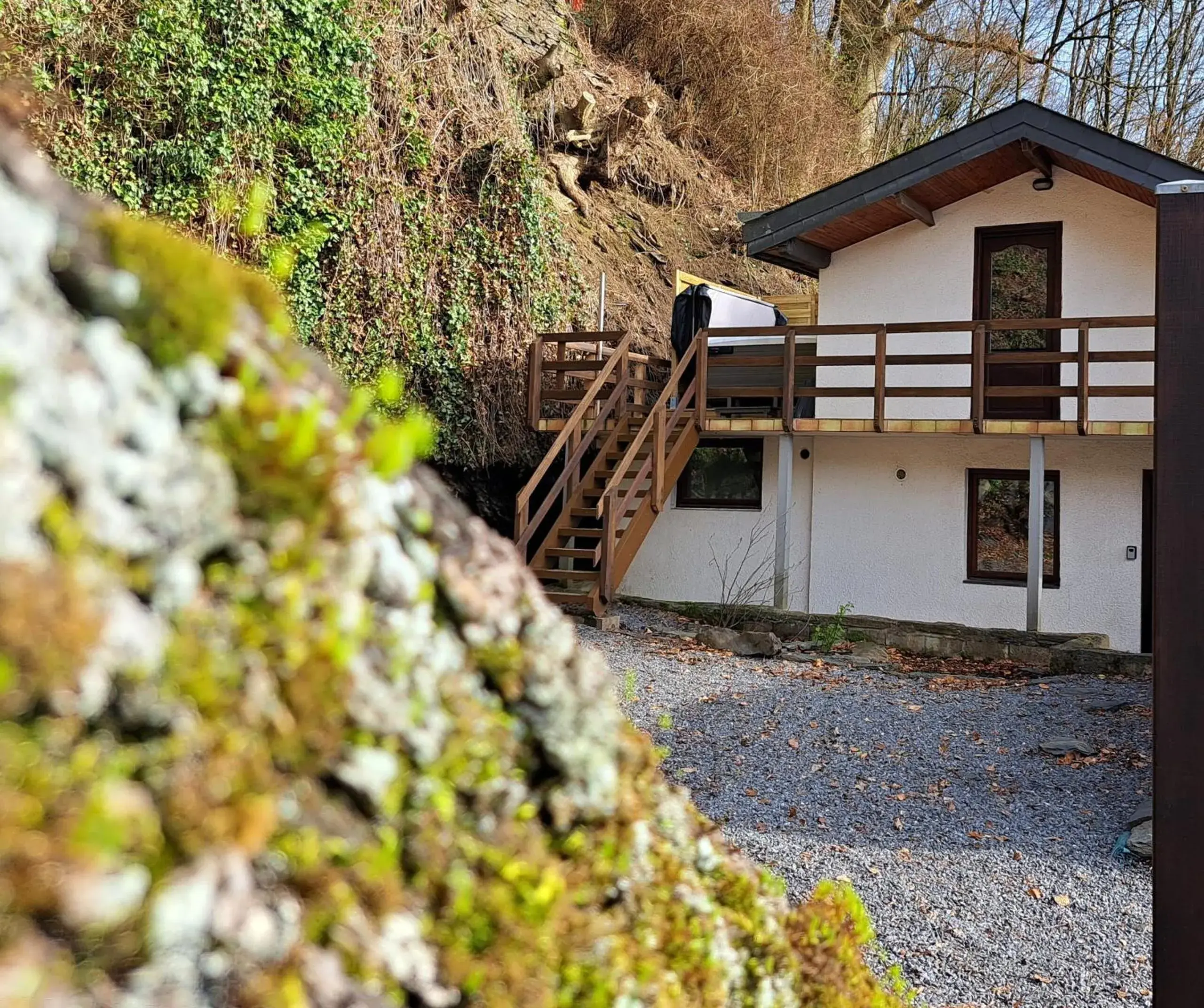 La cabane d'Achille - La Roche-en-Ardenne La cabane d'Achille - La Roche-en-Ardenne