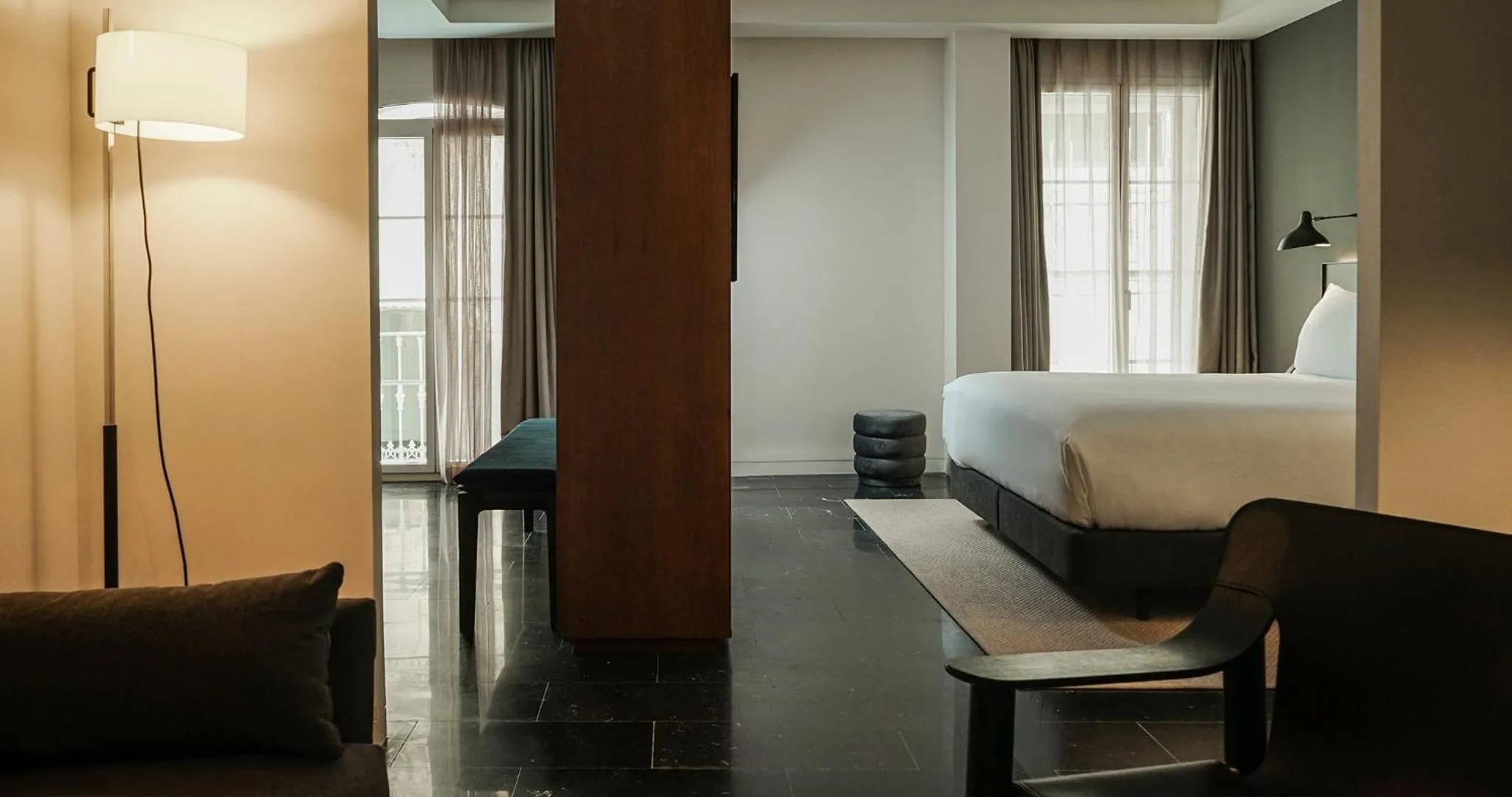 Photo of the whole room, Bed in Nobu Hotel Sevilla