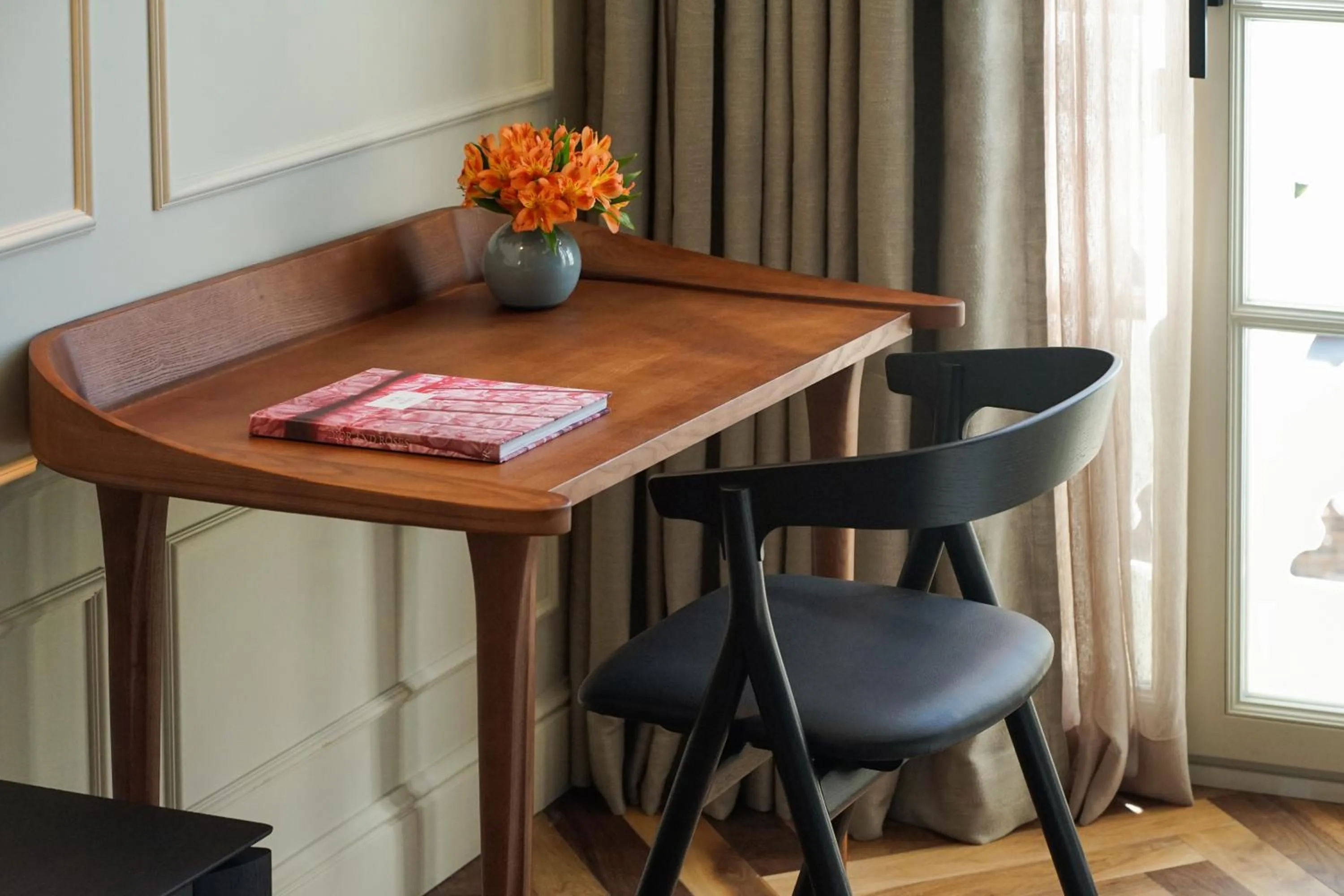 Seating area in Nobu Hotel Sevilla