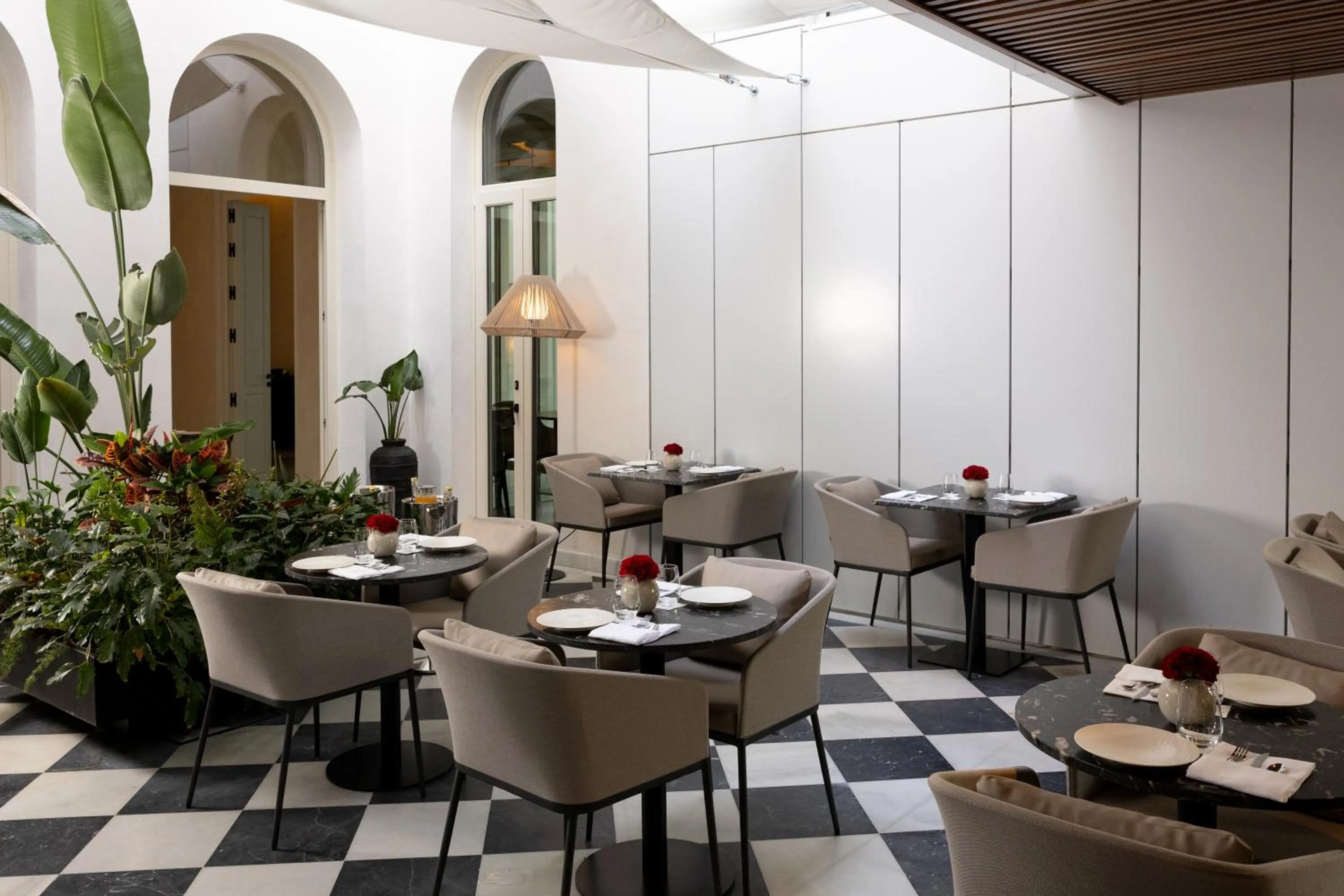 Restaurant/places to eat in Nobu Hotel Sevilla
